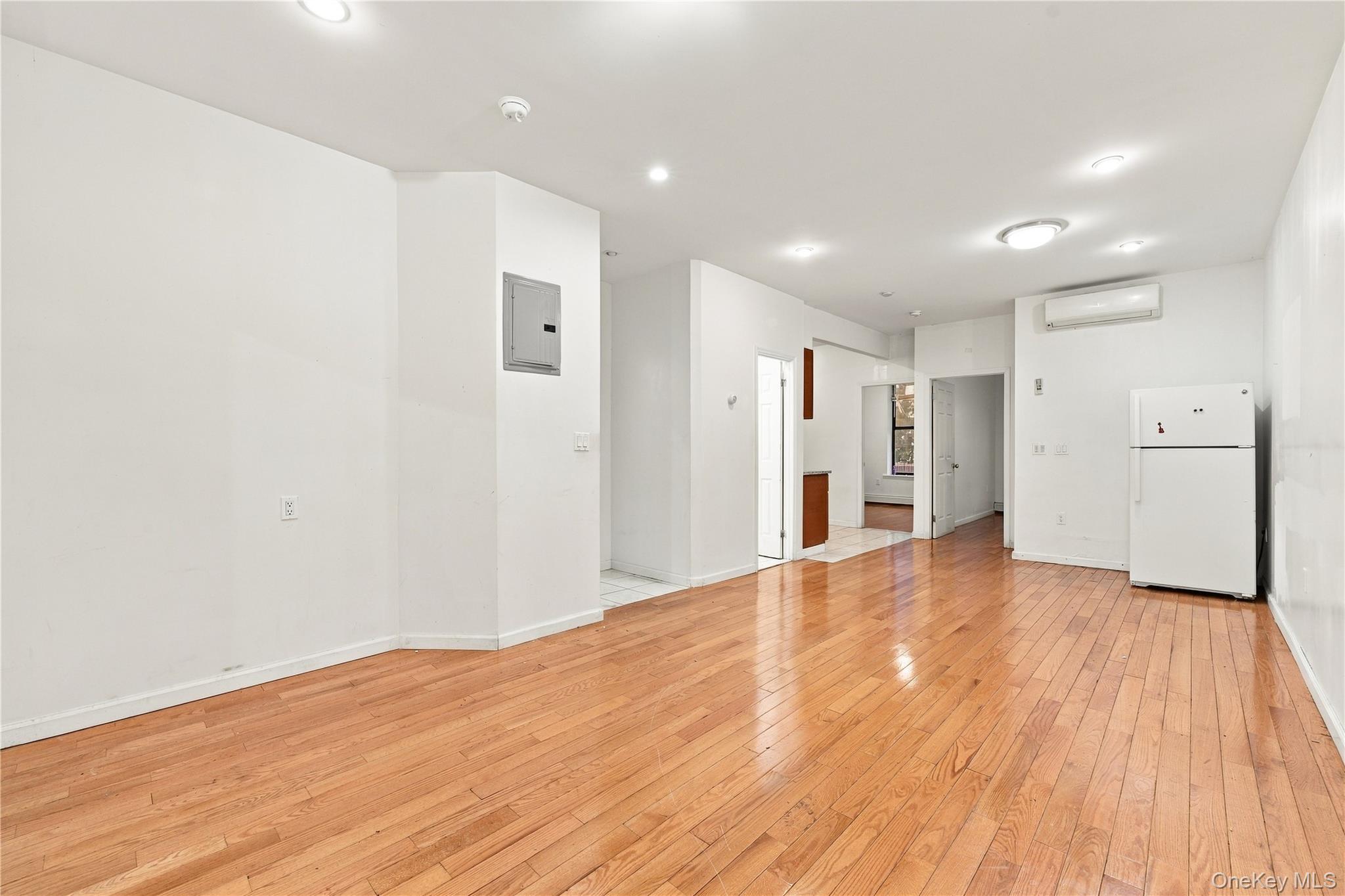 1962 Coney Island Avenue – For Sale photo 14