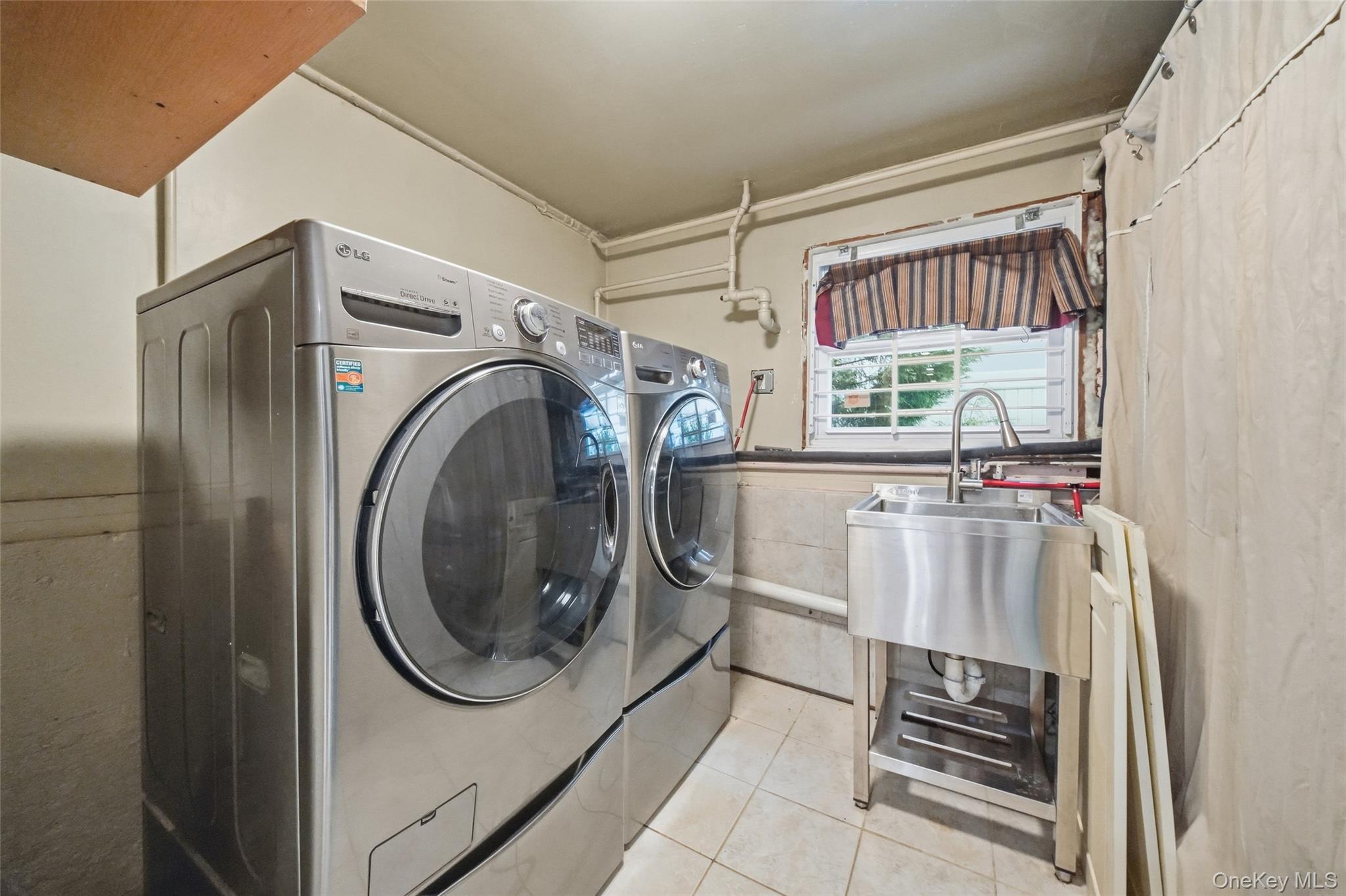 61 1st Avenue – For Sale photo 23