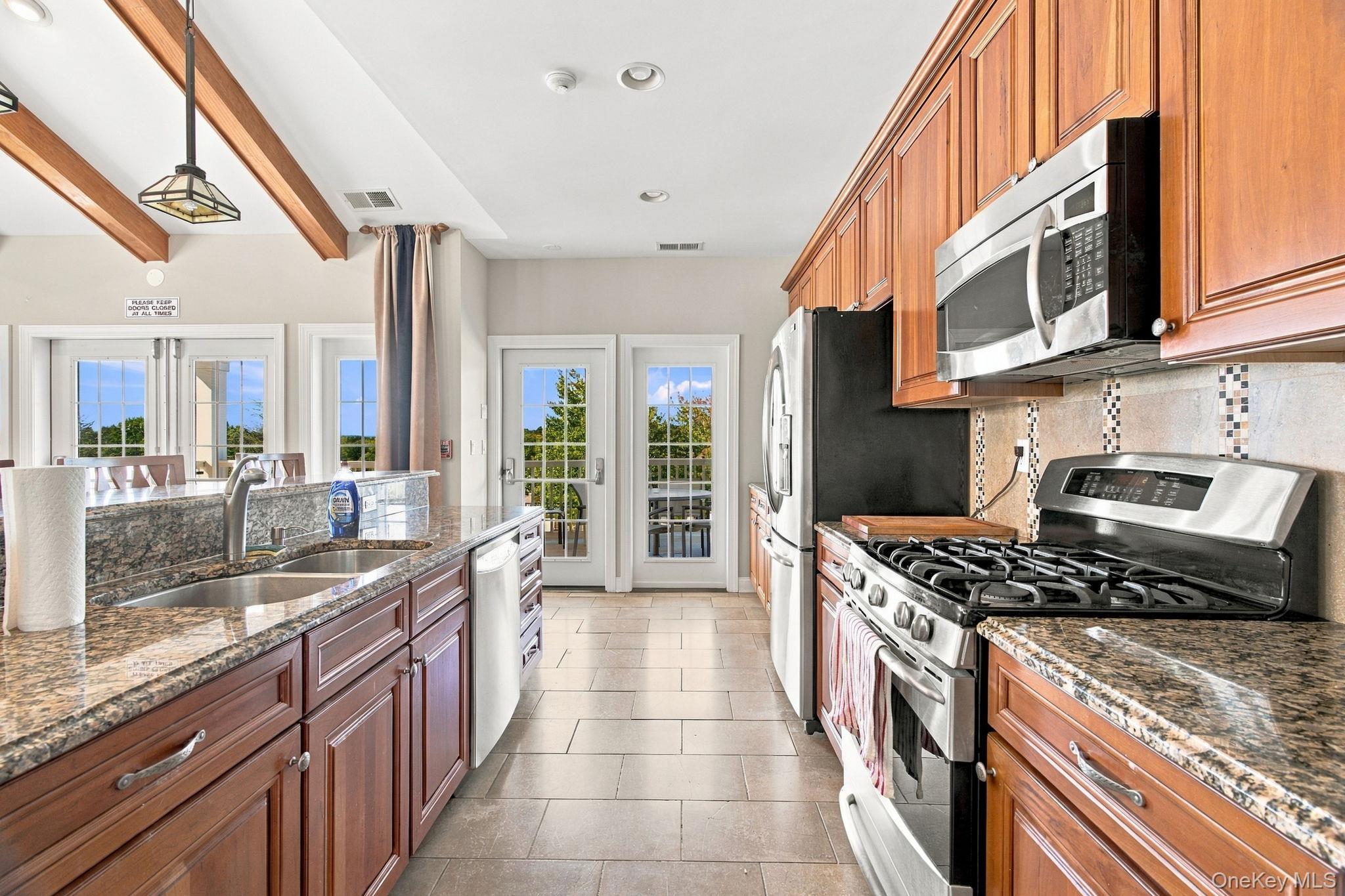 917 Saratoga Lane – For Sale photo 26