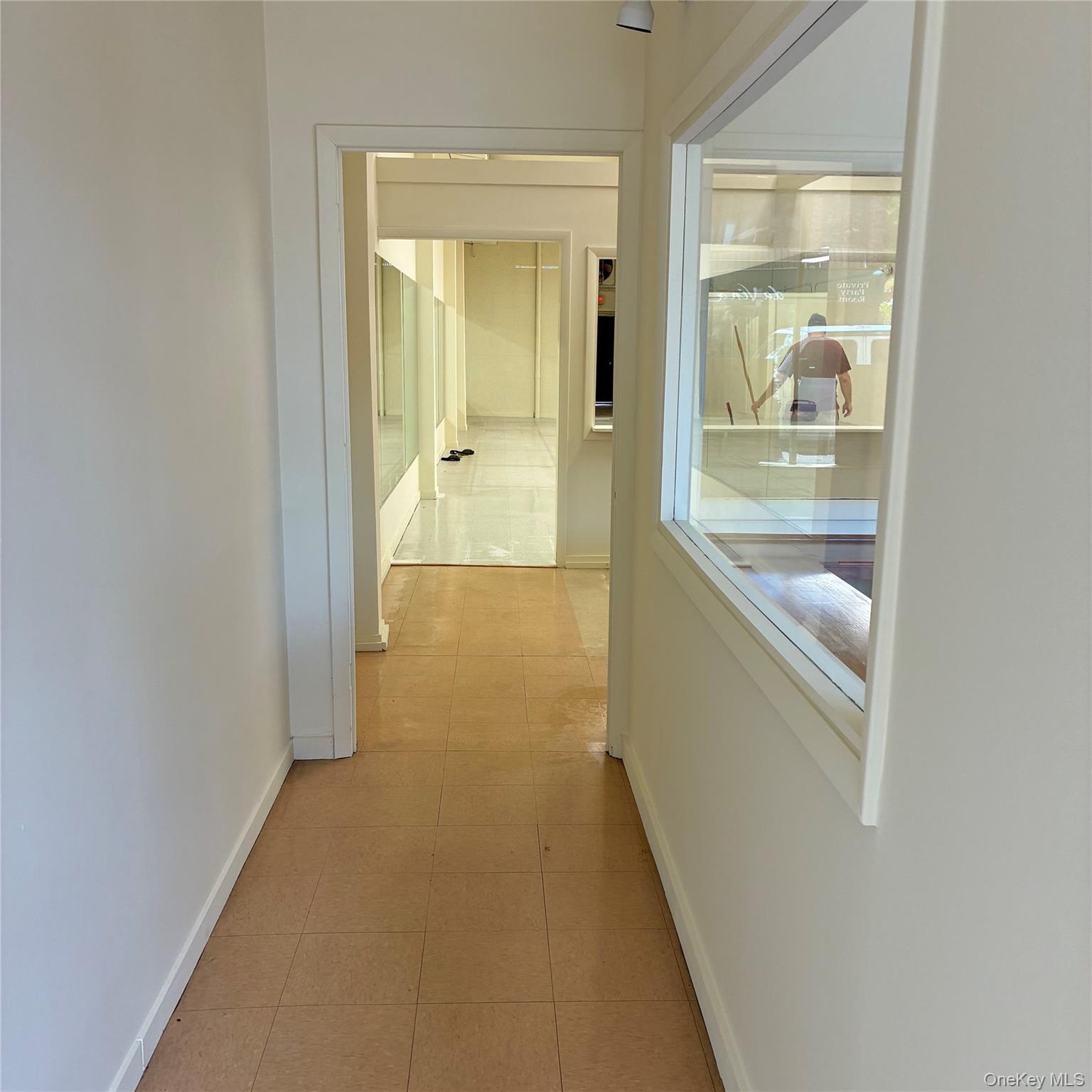 14 A Lafayette Avenue – For Rent photo 2