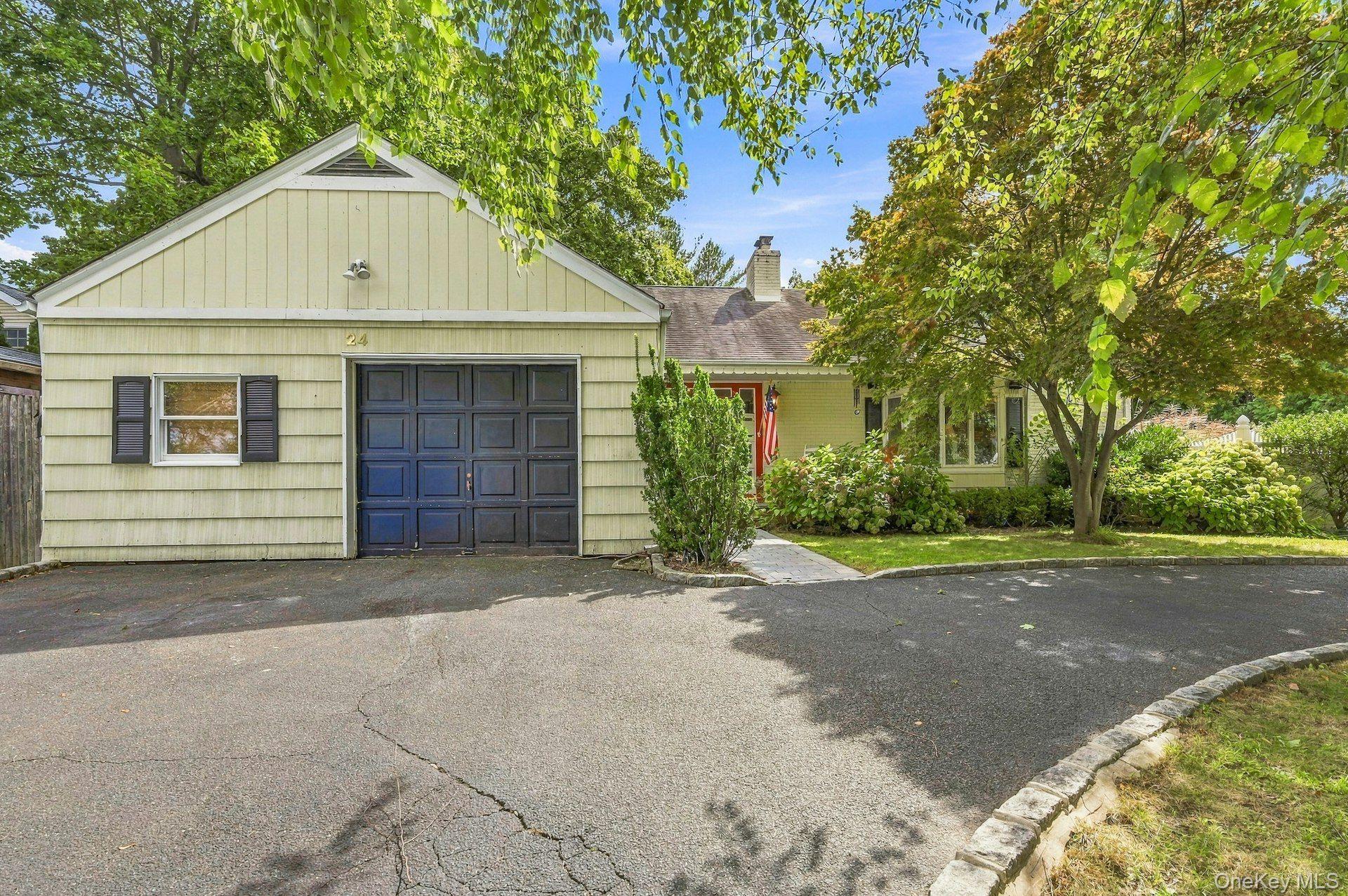 24 Avenue B – For Sale photo 5