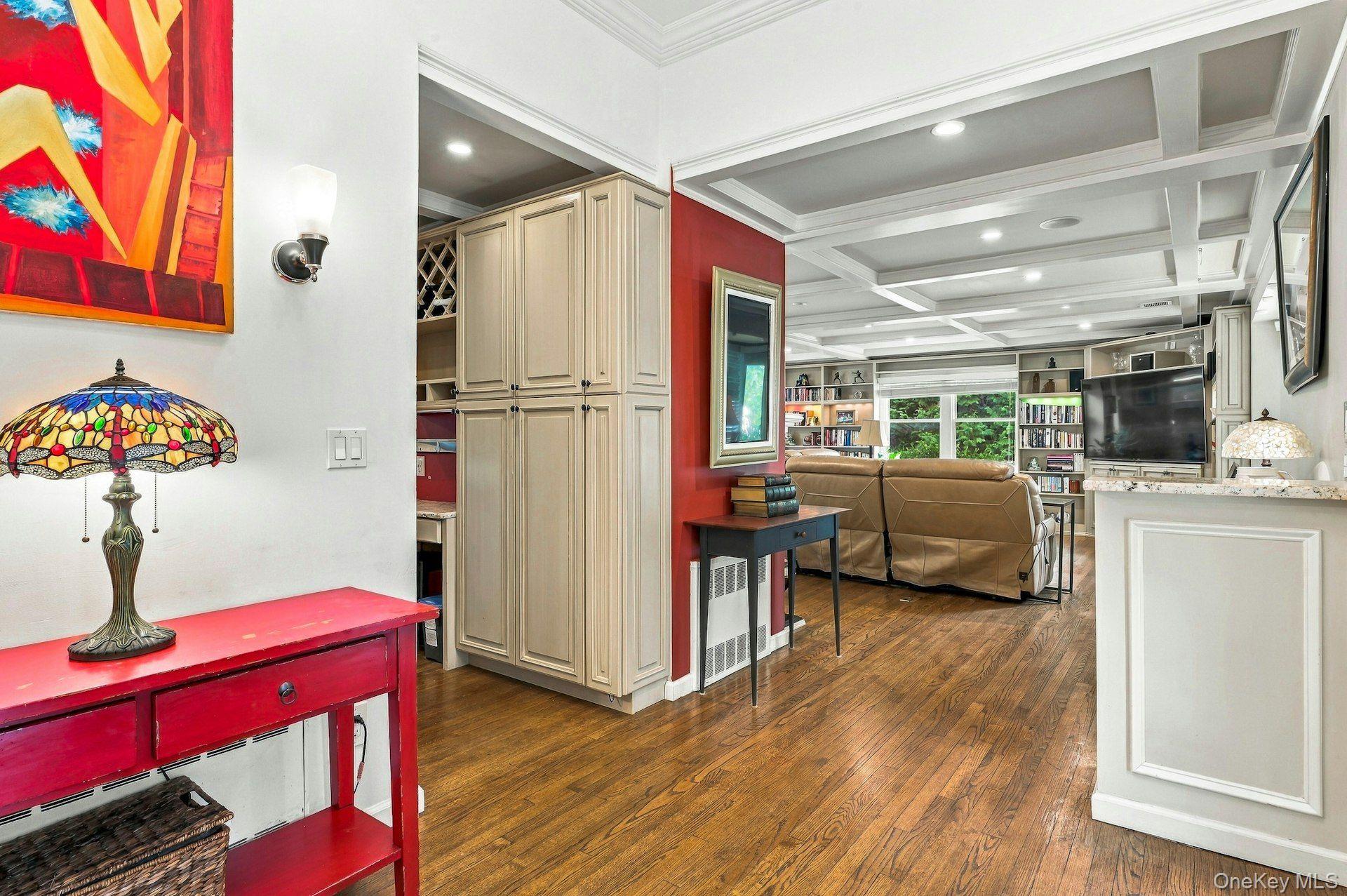 24 Avenue B – For Sale photo 9