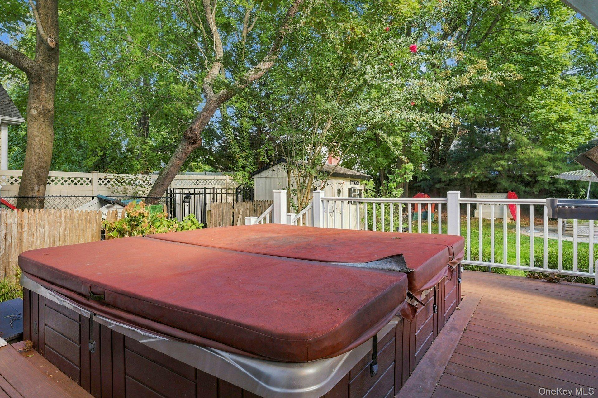 24 Avenue B – For Sale photo 45