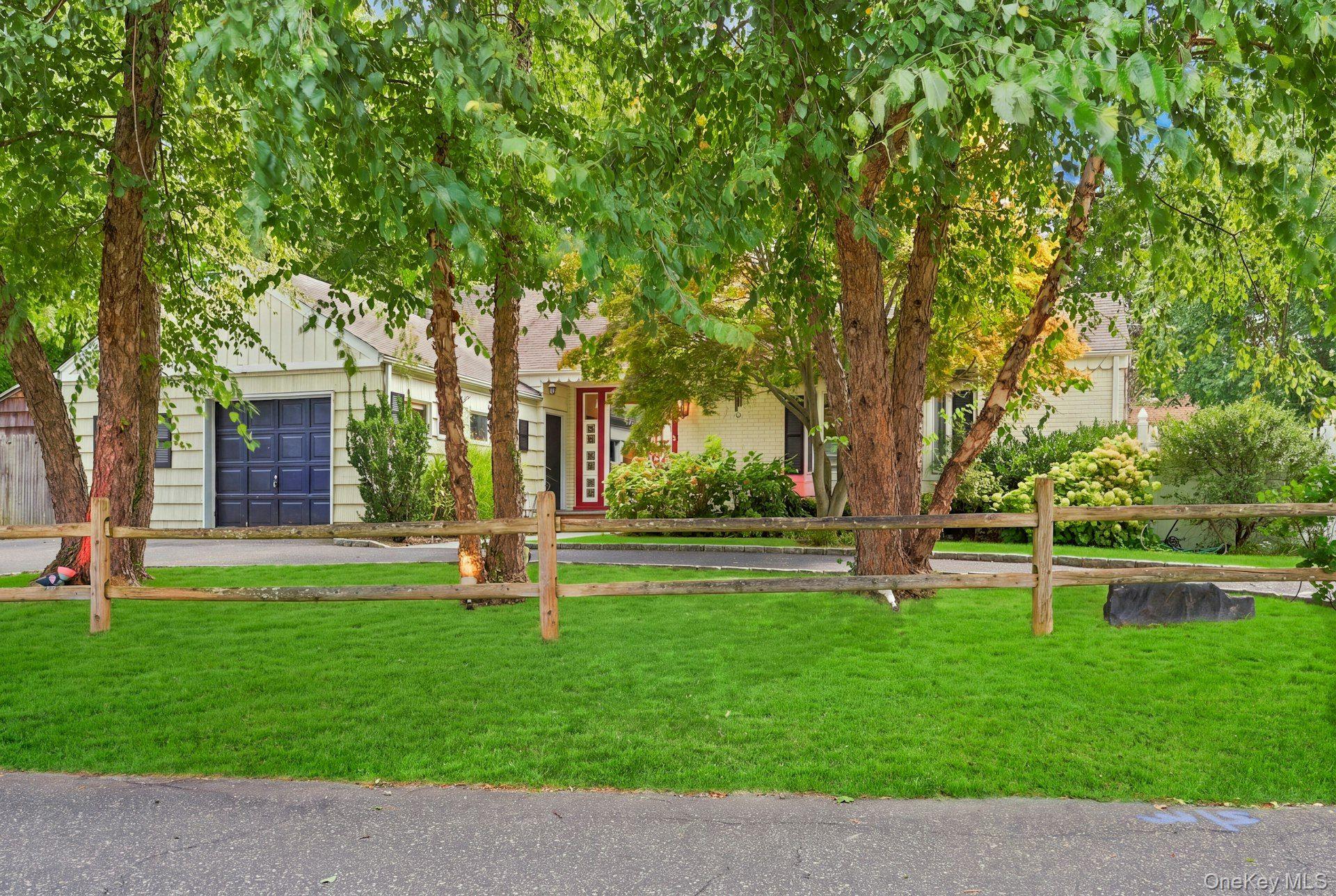 24 Avenue B – For Sale photo 4