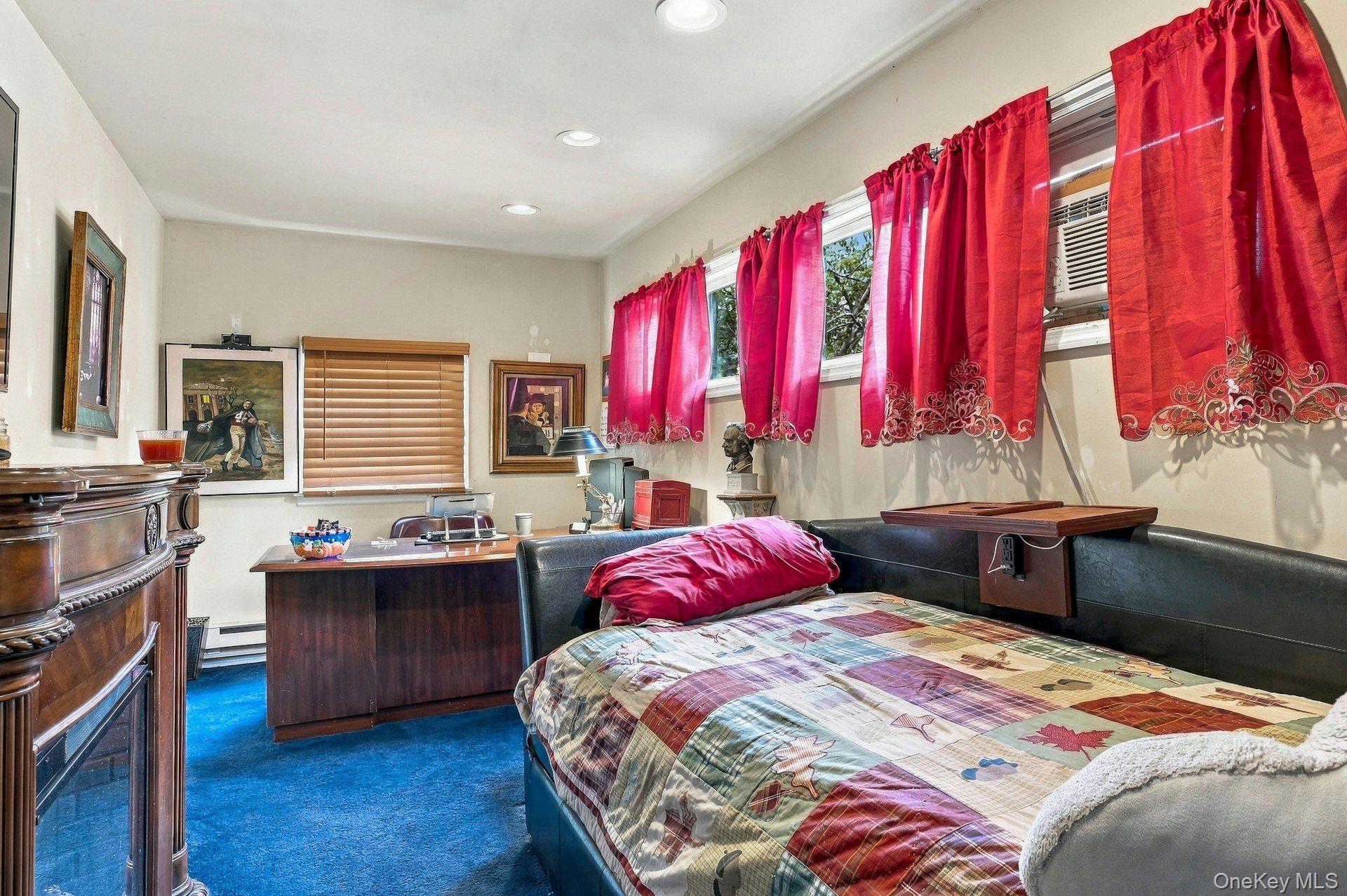 24 Avenue B – For Sale photo 33