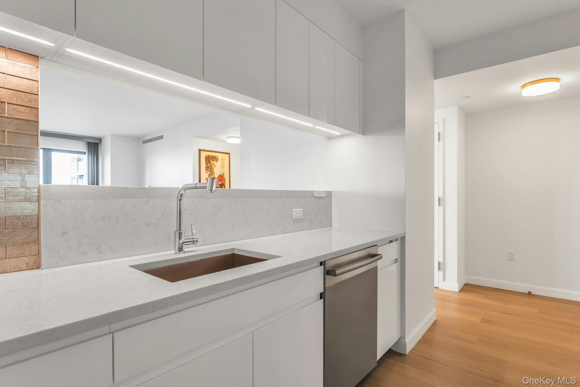 138-35 39th Avenue, Unit 14M photo 23