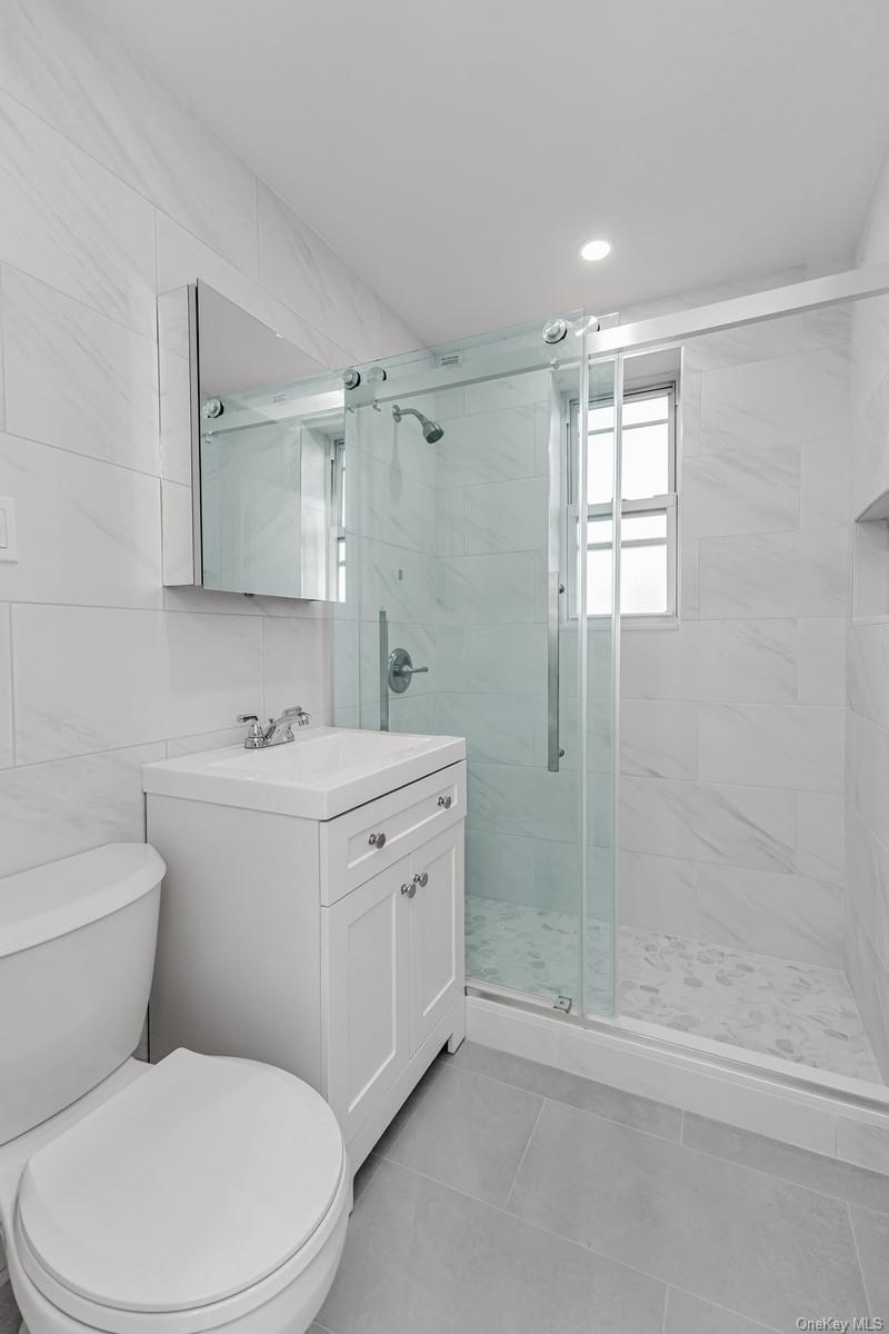 67-14 108th Street, Unit 6D photo 5
