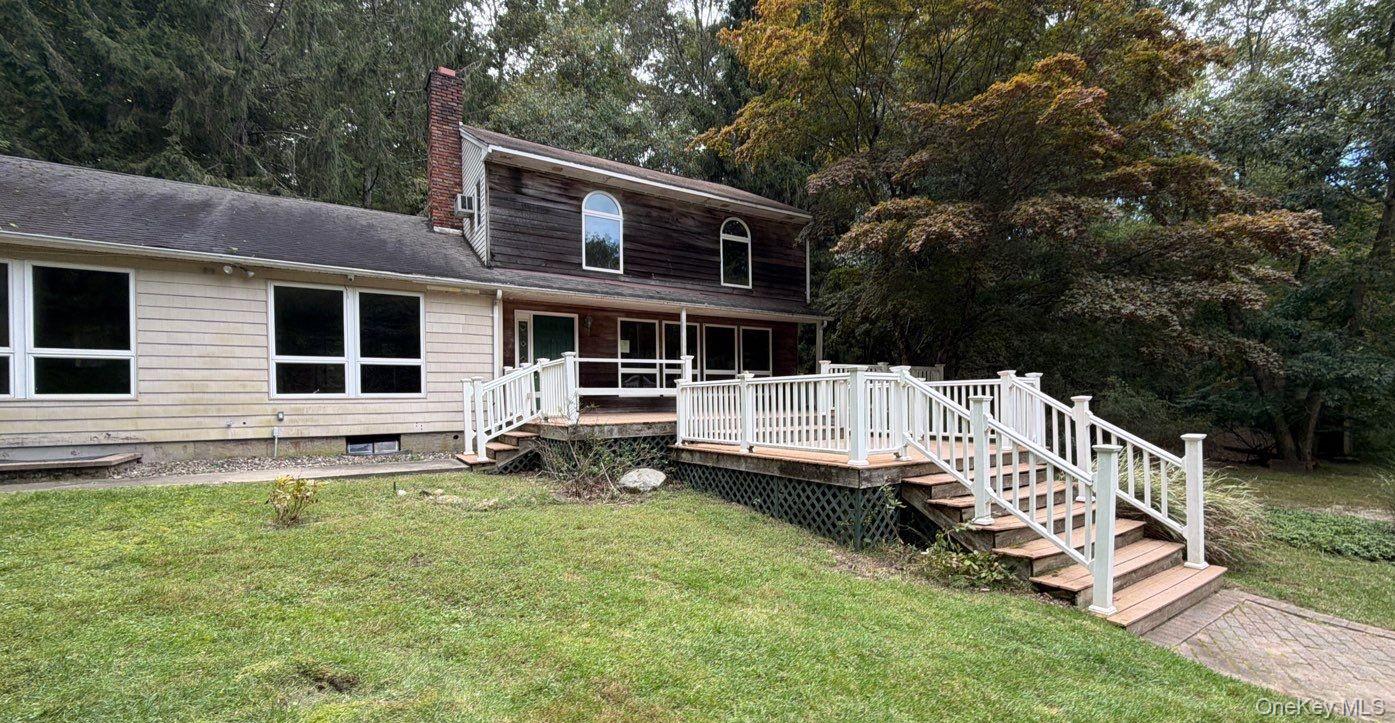 56 E Bartlett Road – For Sale photo 2
