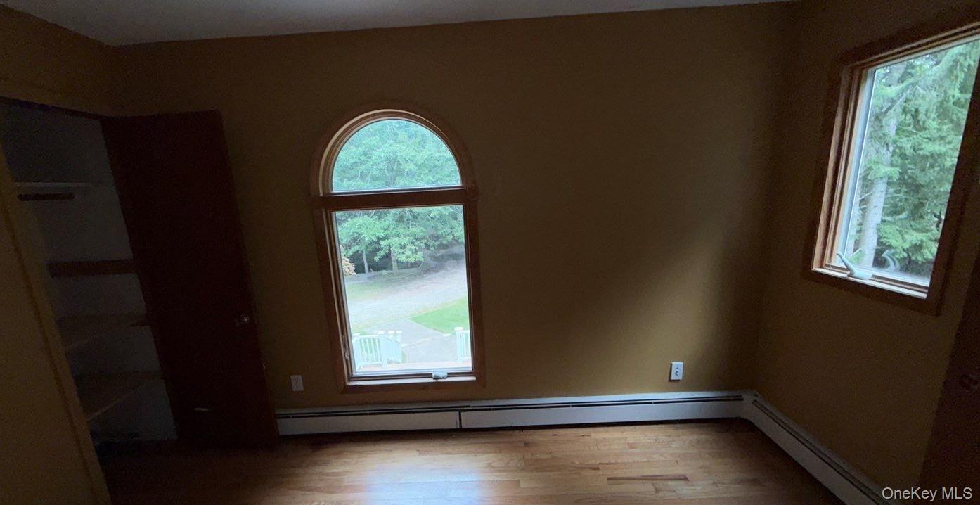 56 E Bartlett Road – For Sale photo 16