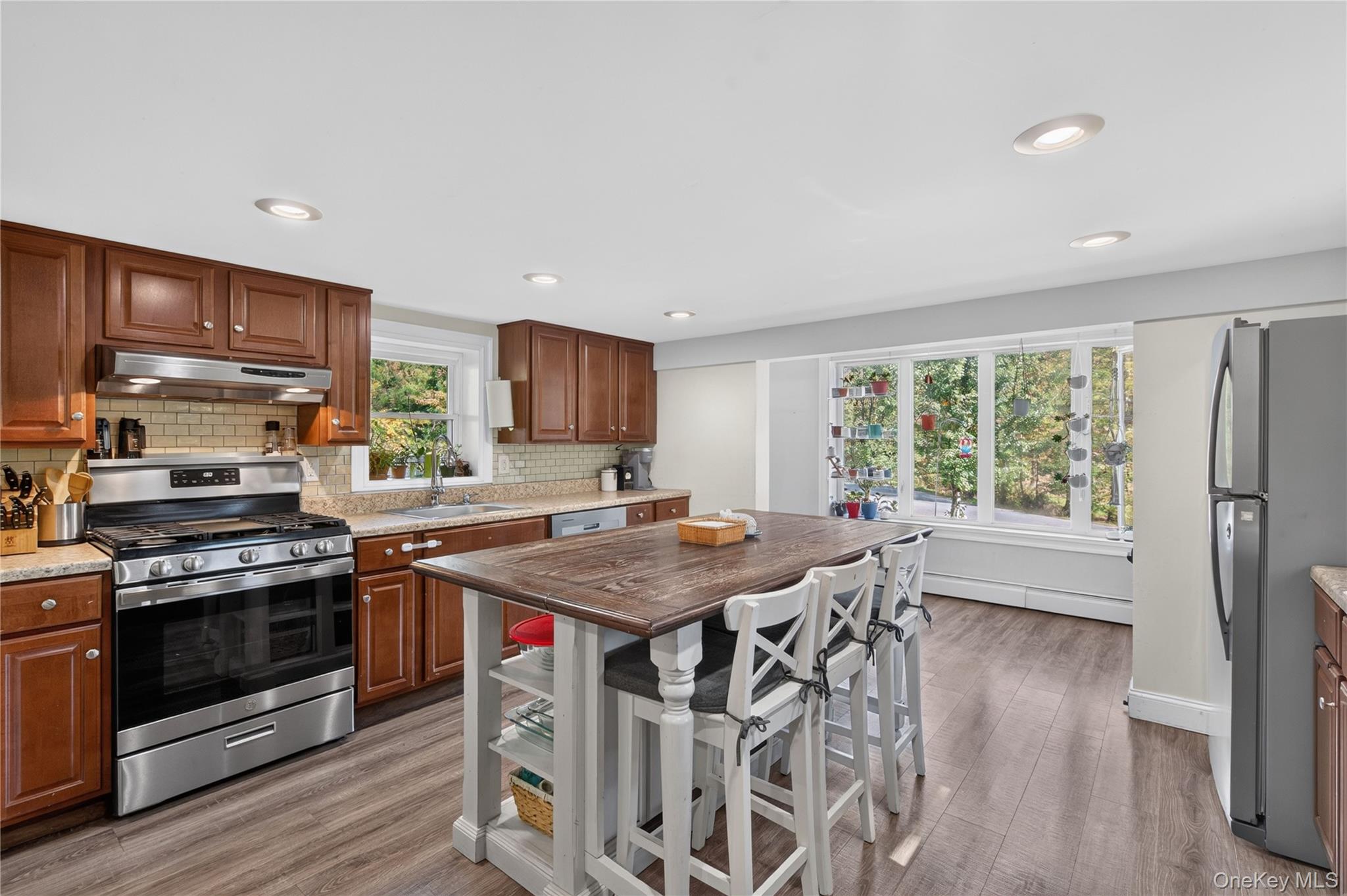 311 Old Mill Road – For Sale photo 7