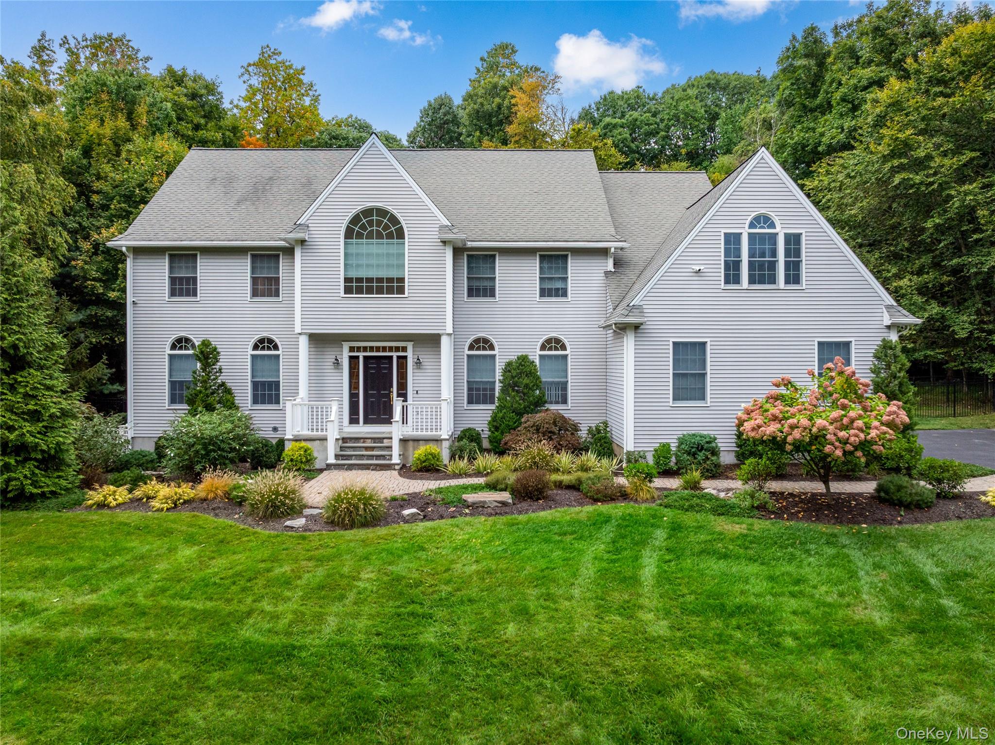 56 Londonderry Lane