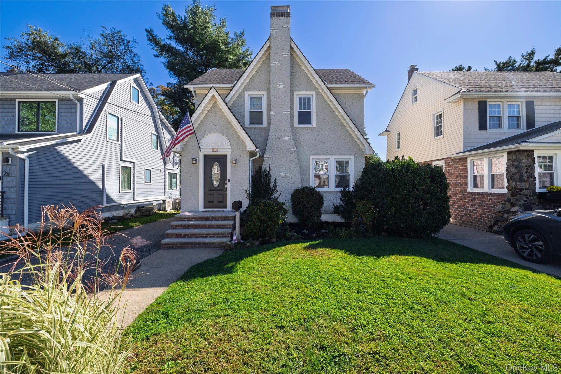 22 Stuart Avenue – For Sale