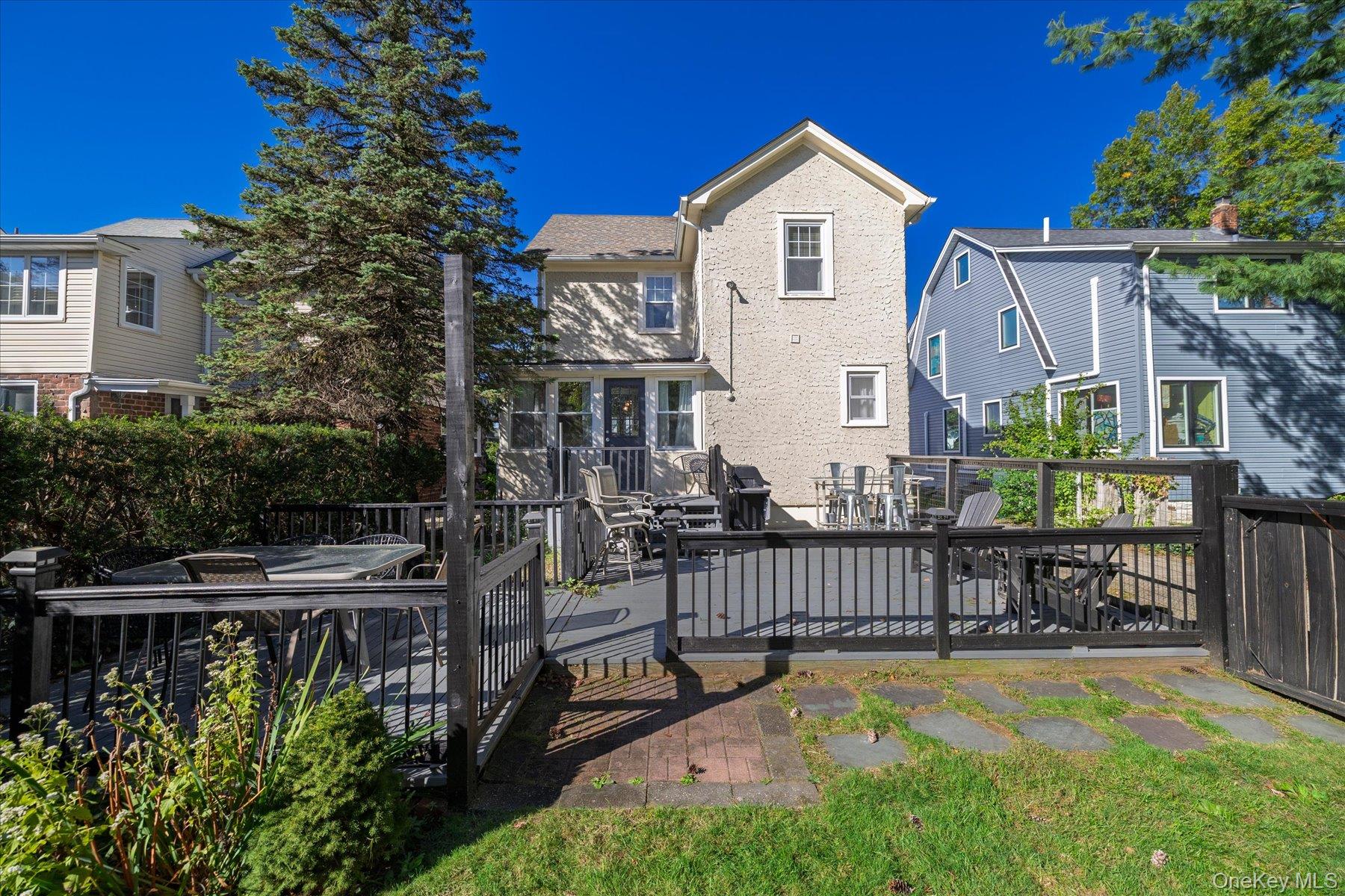 22 Stuart Avenue – For Sale photo 23