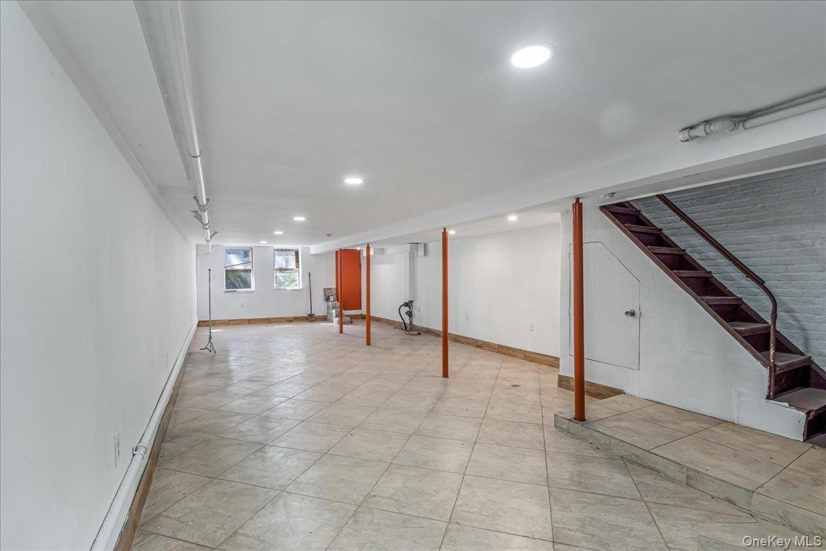 37 Jewel Street – For Sale photo 23
