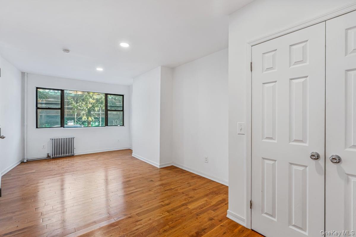 37 Jewel Street – For Sale photo 5
