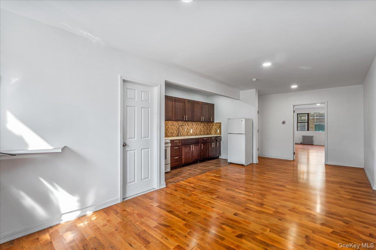 37 Jewel Street – For Sale photo 7