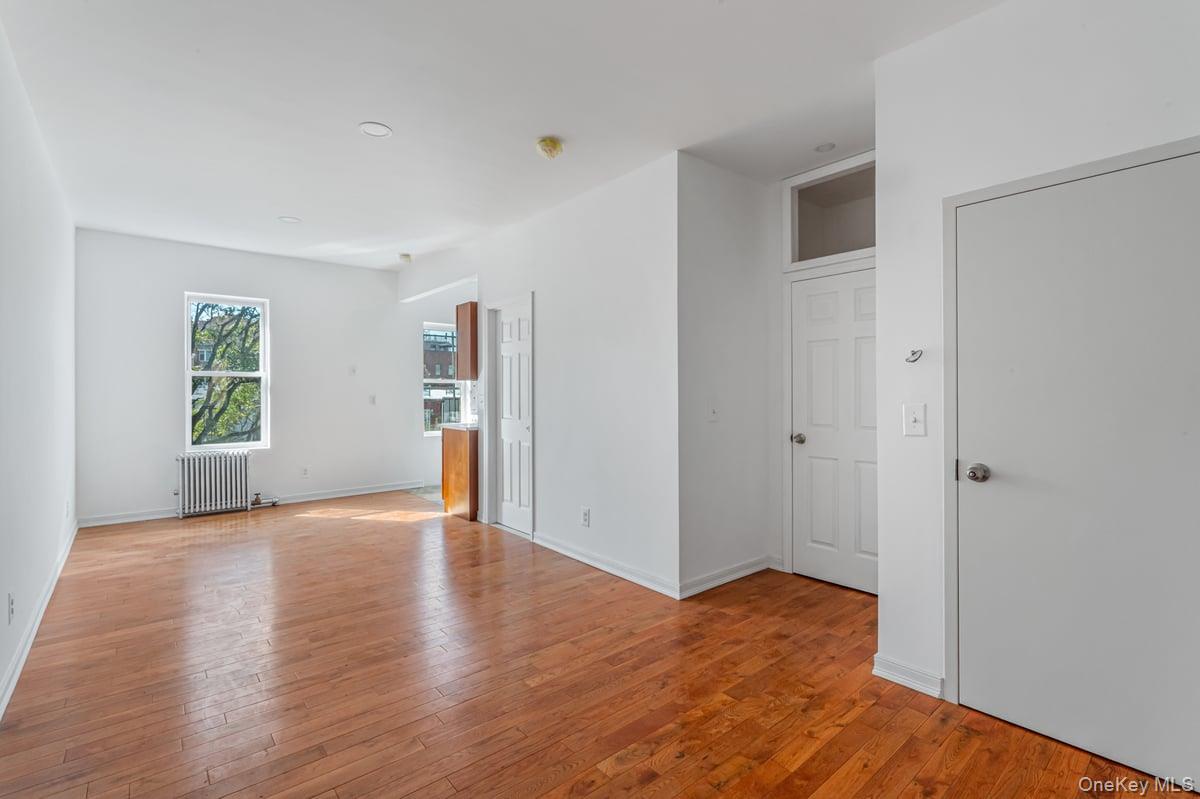 37 Jewel Street – For Sale photo 22