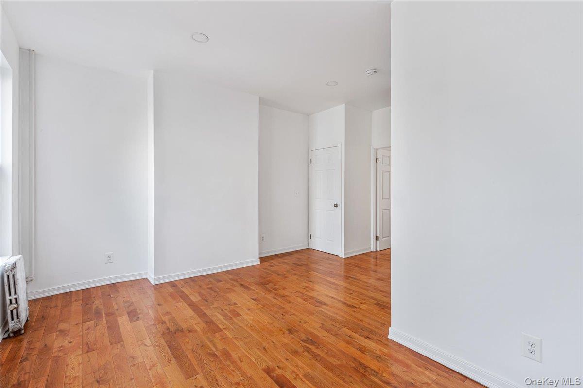 37 Jewel Street – For Sale photo 13