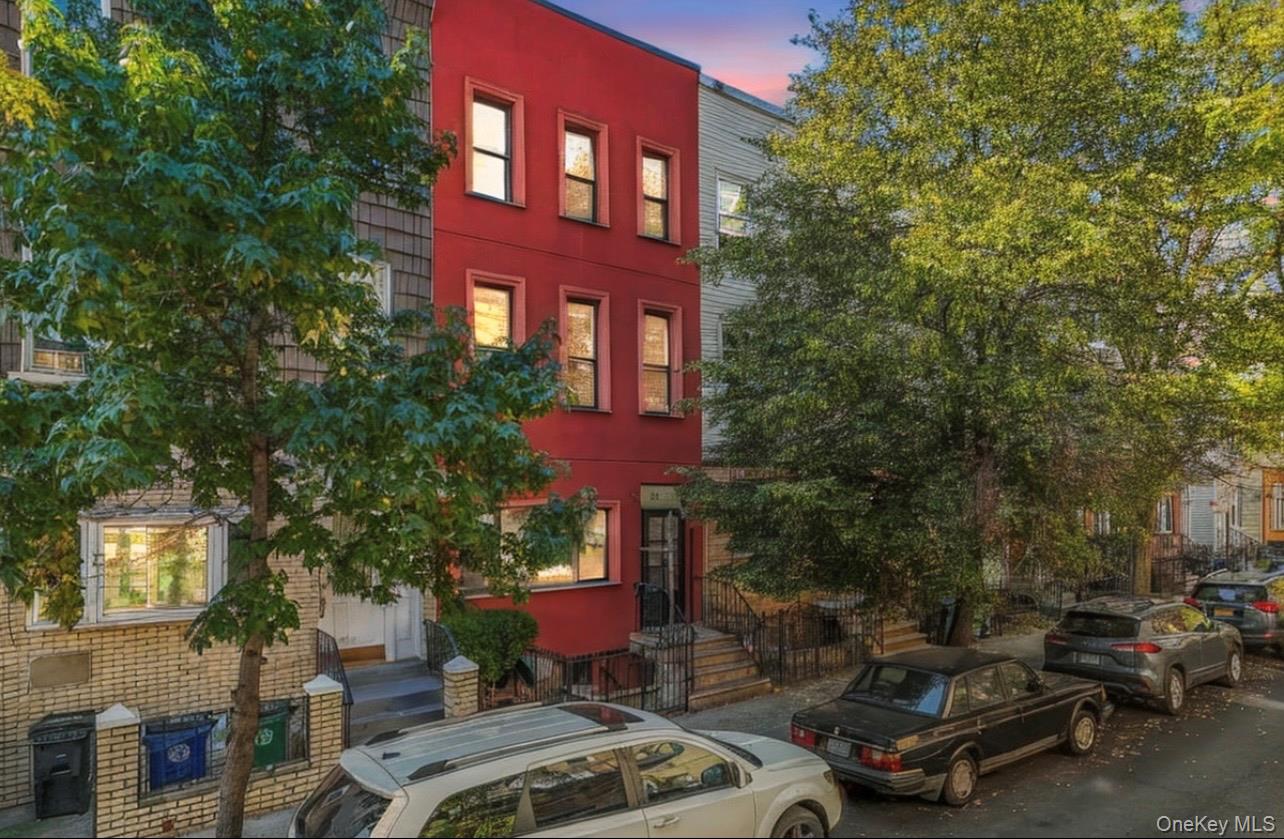 37 Jewel Street – For Sale