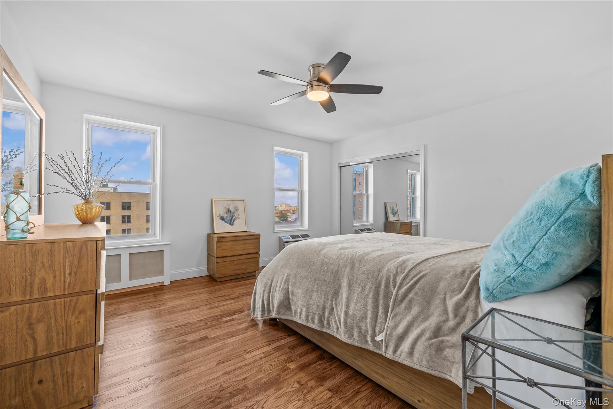 1 E Broadway Ave, Unit 7O photo 14
