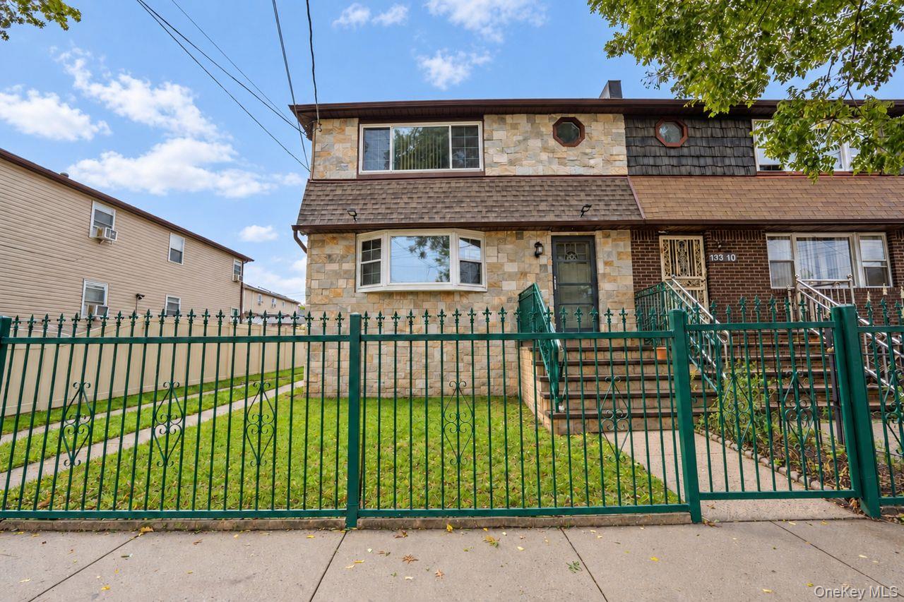 13314 142nd Street, Unit 2R
