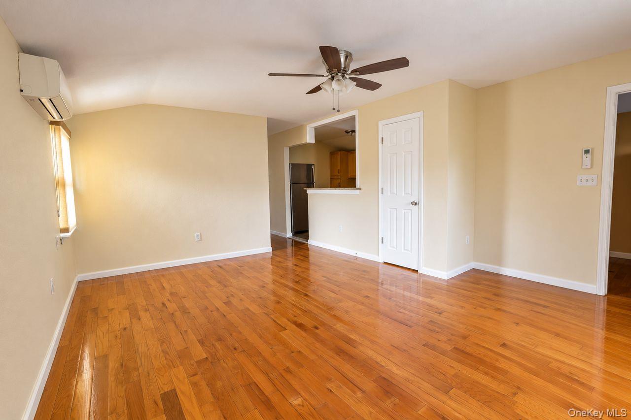 13314 142nd Street, Unit 2R photo 5