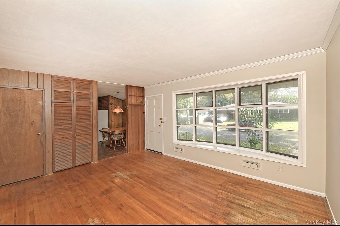 5 Pebble Lane – For Sale photo 3