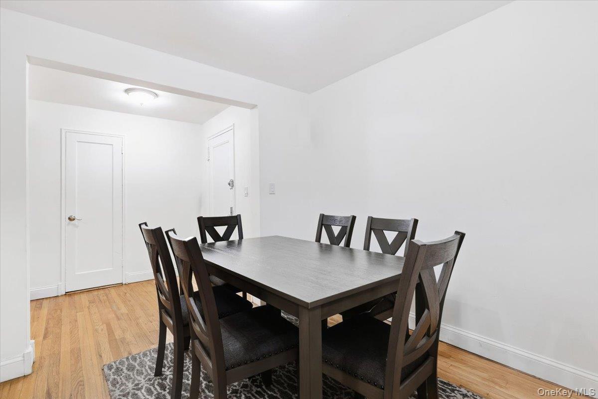 30 Ehrbar, Unit F121 photo 8