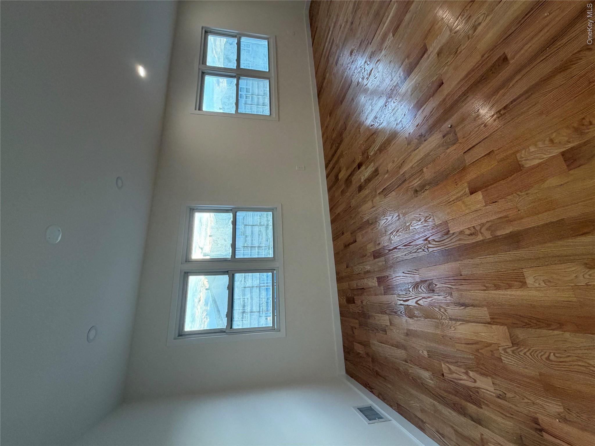 15-80 208th Place – For Rent photo 9