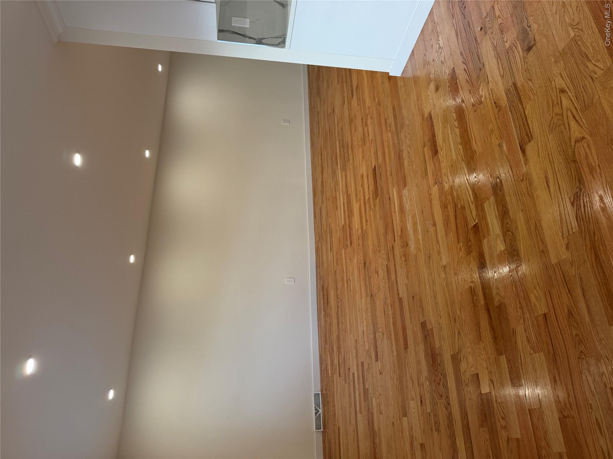 15-80 208th Place – For Rent photo 8