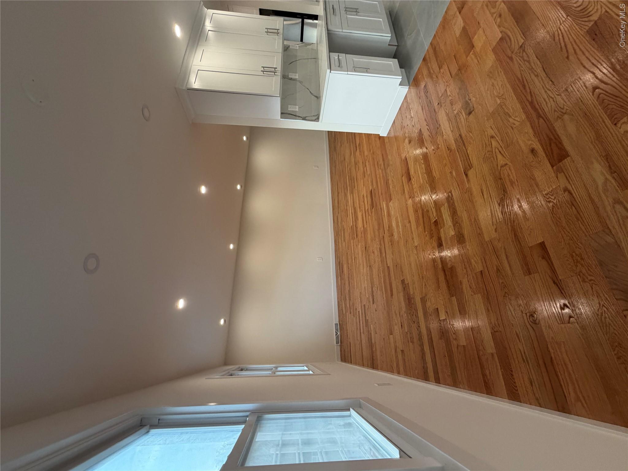15-80 208th Place – For Rent photo 7