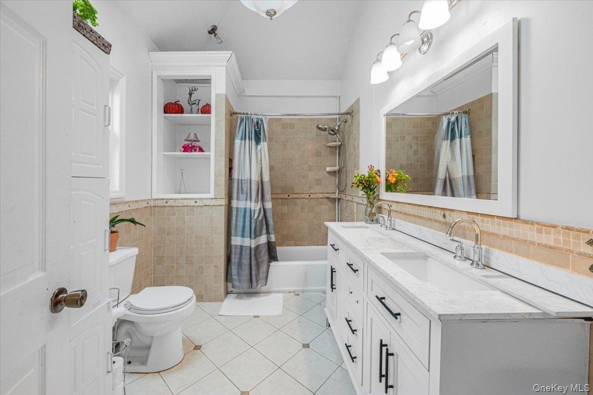 25 3rd Avenue – For Sale photo 13