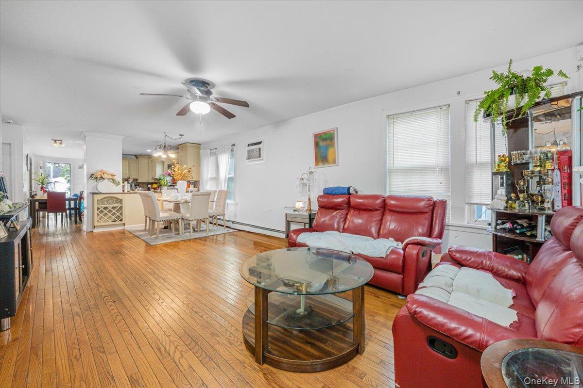 25 3rd Avenue – For Sale photo 8