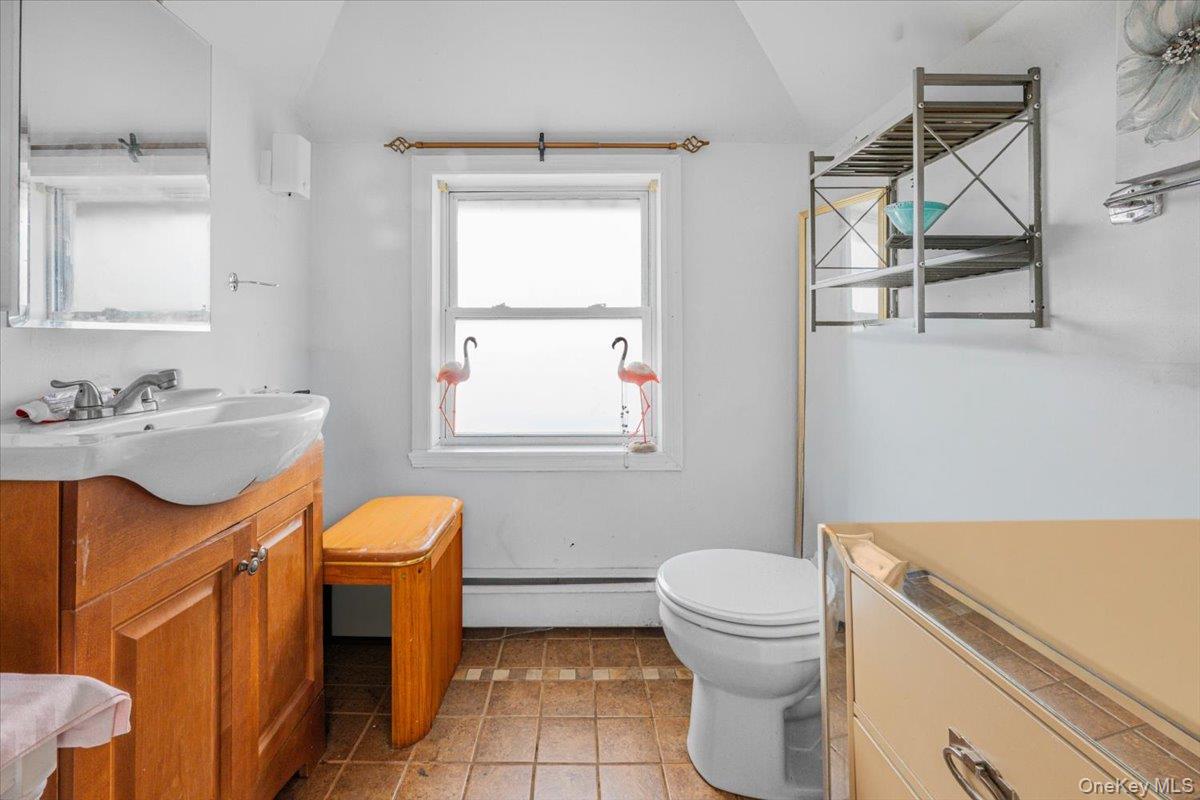 25 3rd Avenue – For Sale photo 17