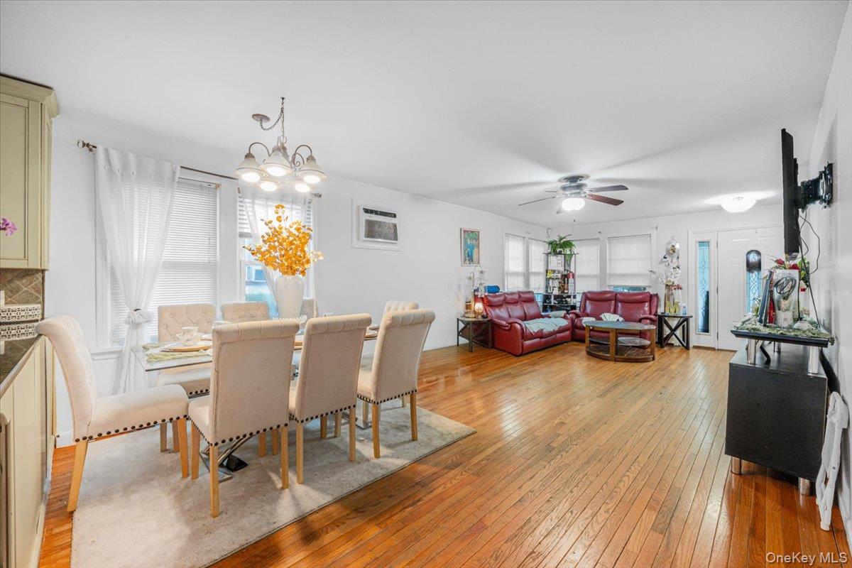 25 3rd Avenue – For Sale photo 5