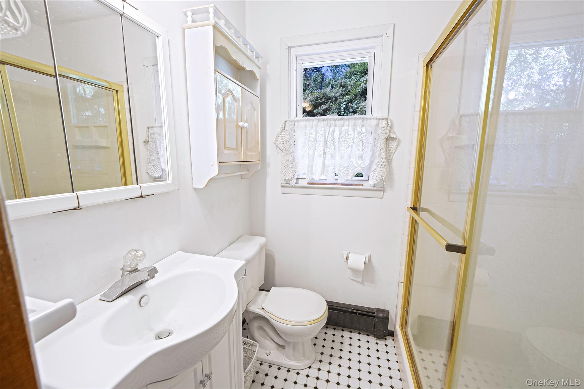 3 Gate Road – For Sale photo 25