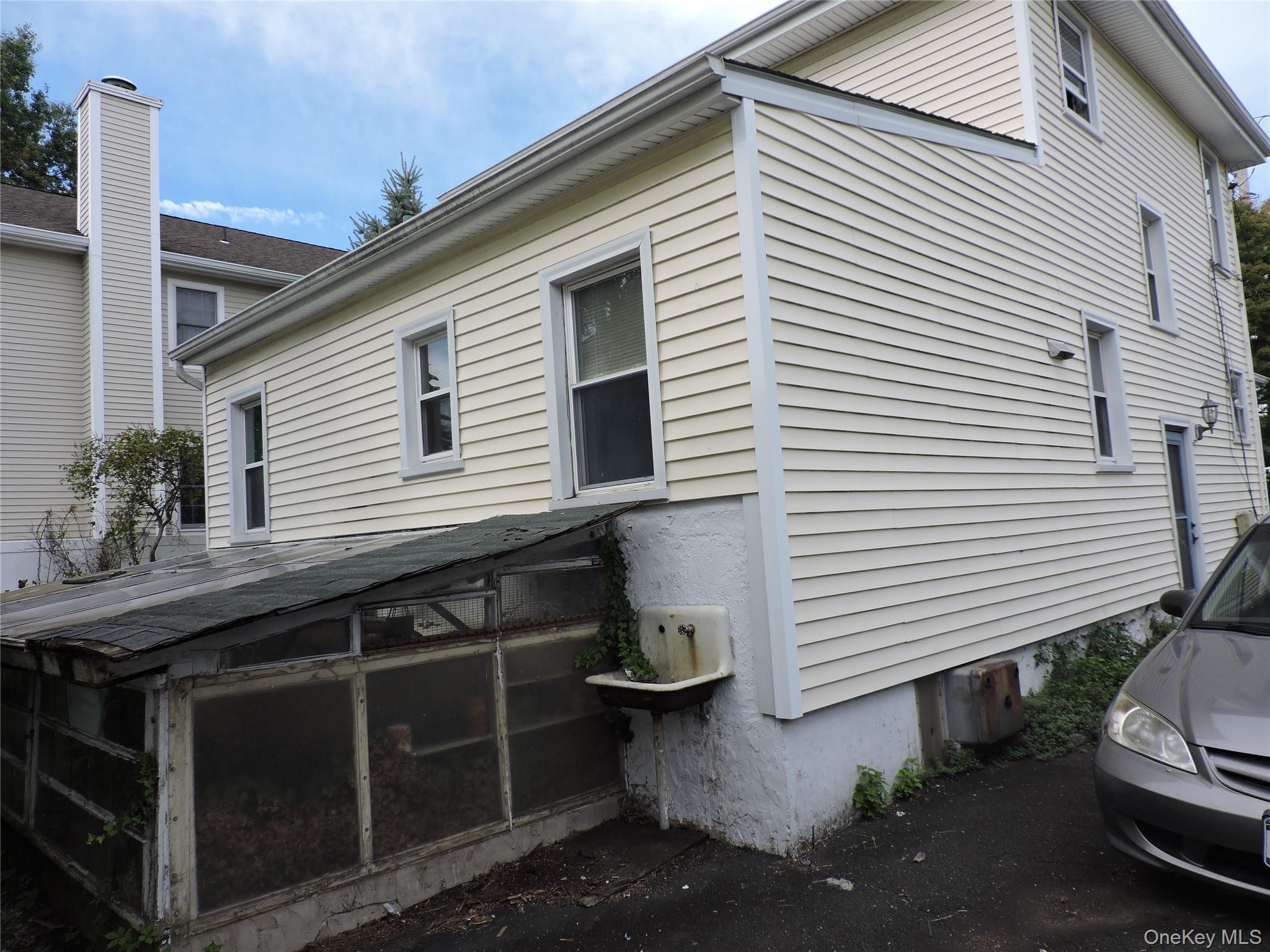 94 Locust Avenue – For Sale photo 4
