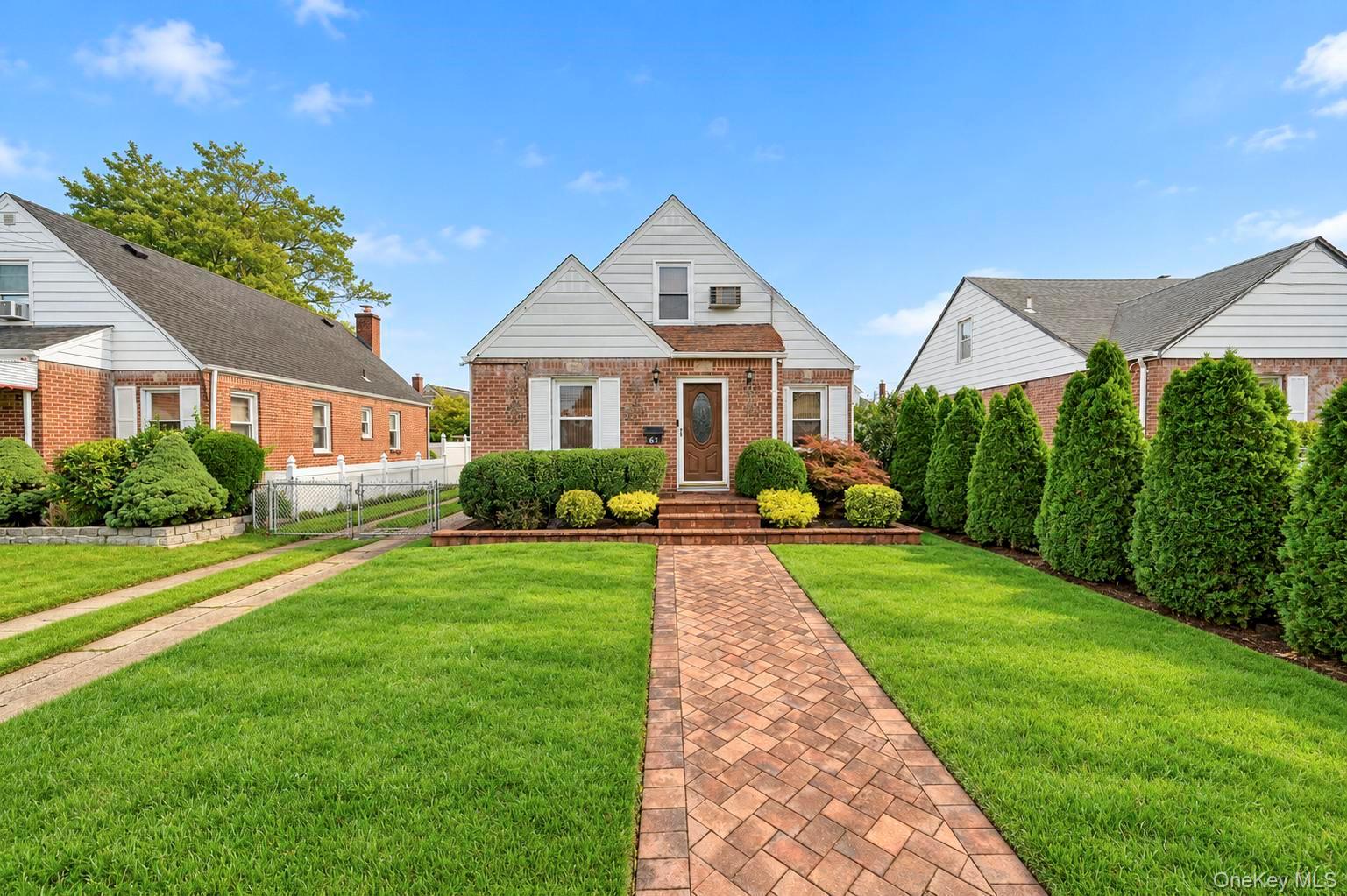 61 Stephen Place – For Sale