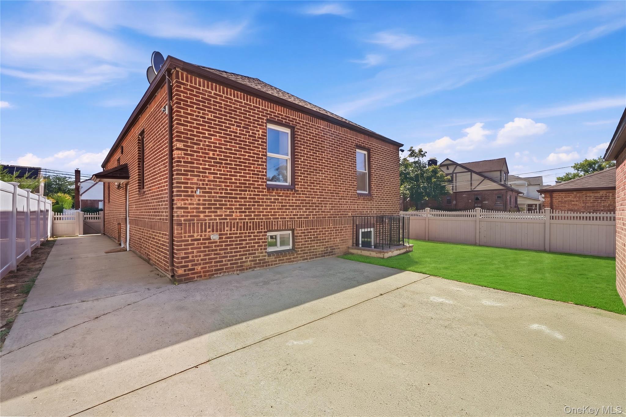 48 Central Boulevard – For Sale photo 26