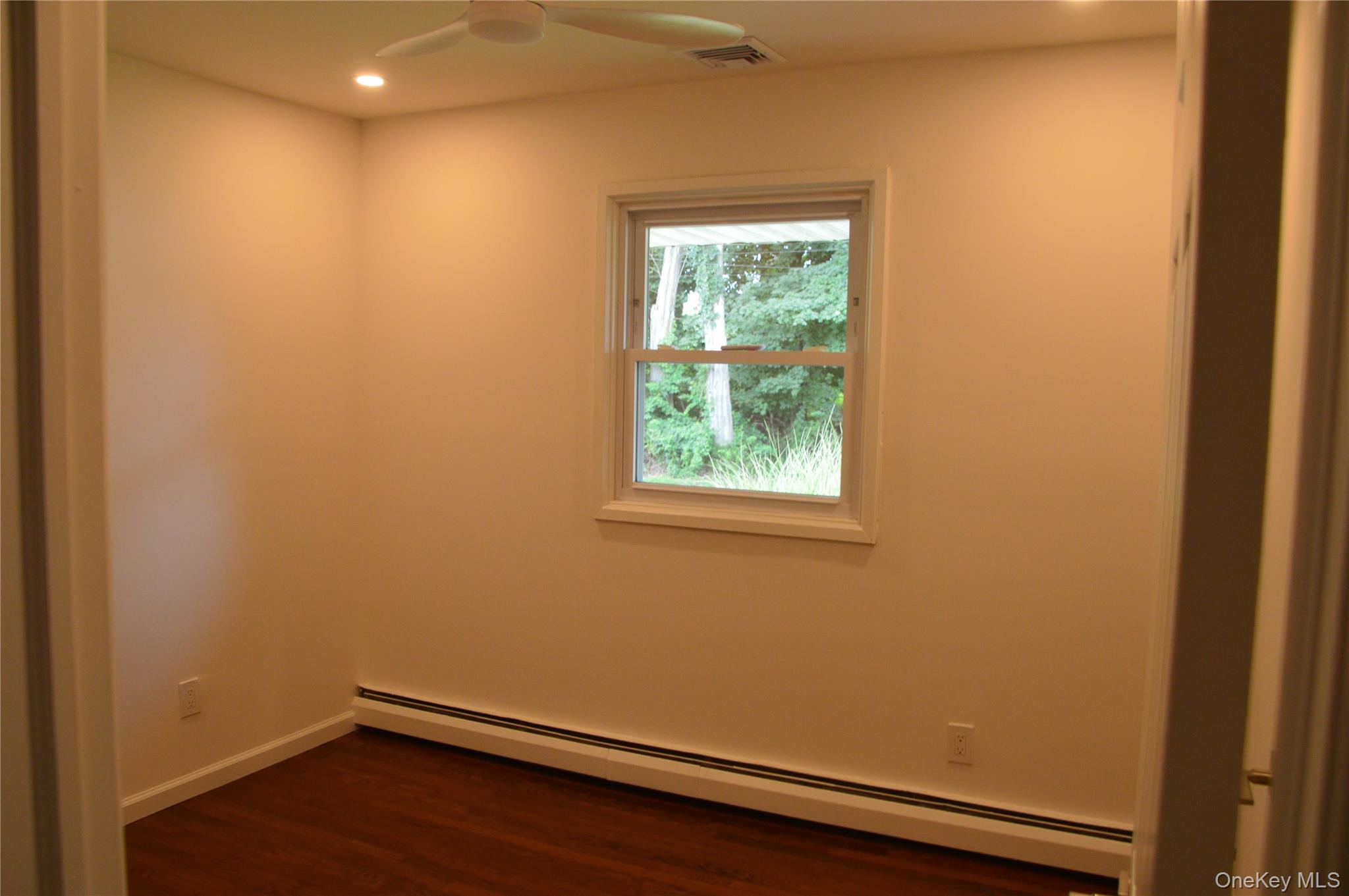 18 Sterling Place – For Rent photo 16