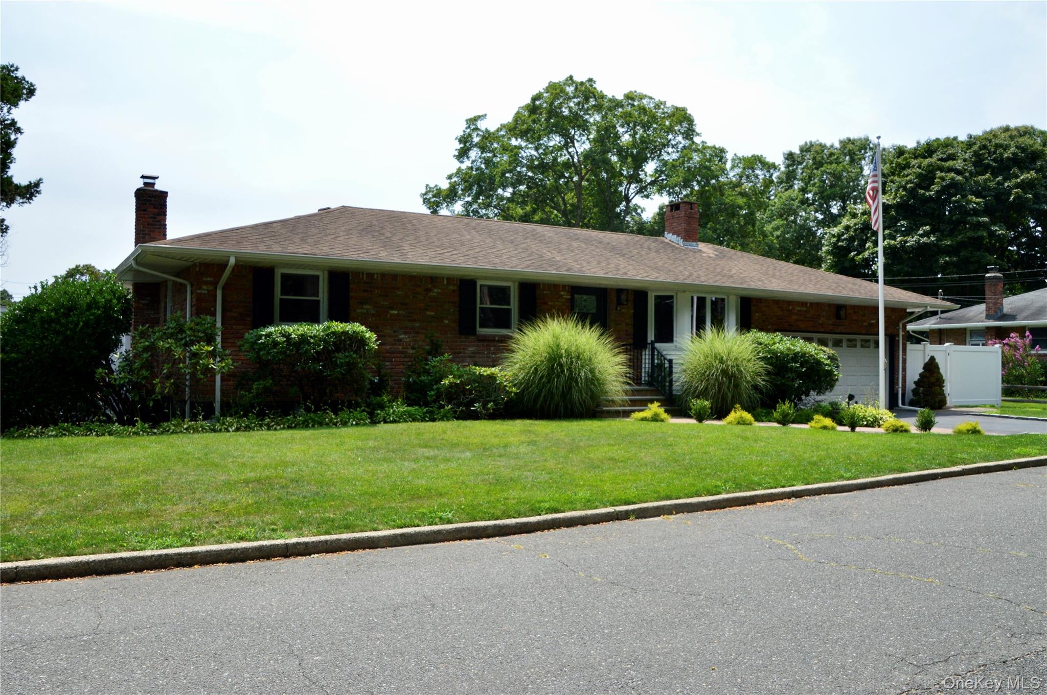18 Sterling Place – For Rent