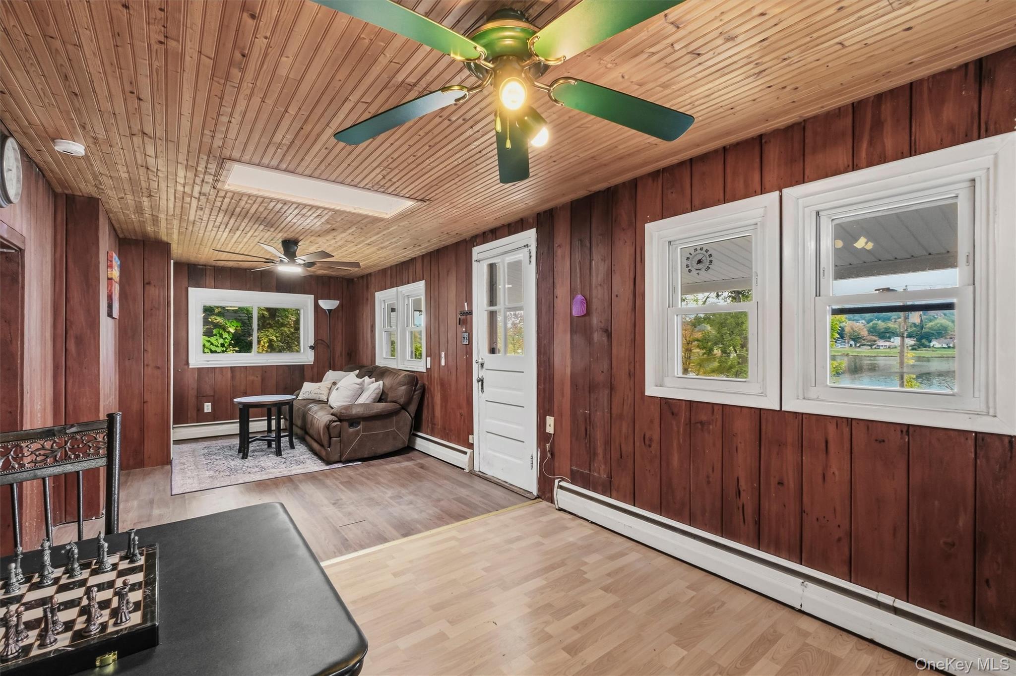 165 W Lakeshore Drive – For Sale photo 18