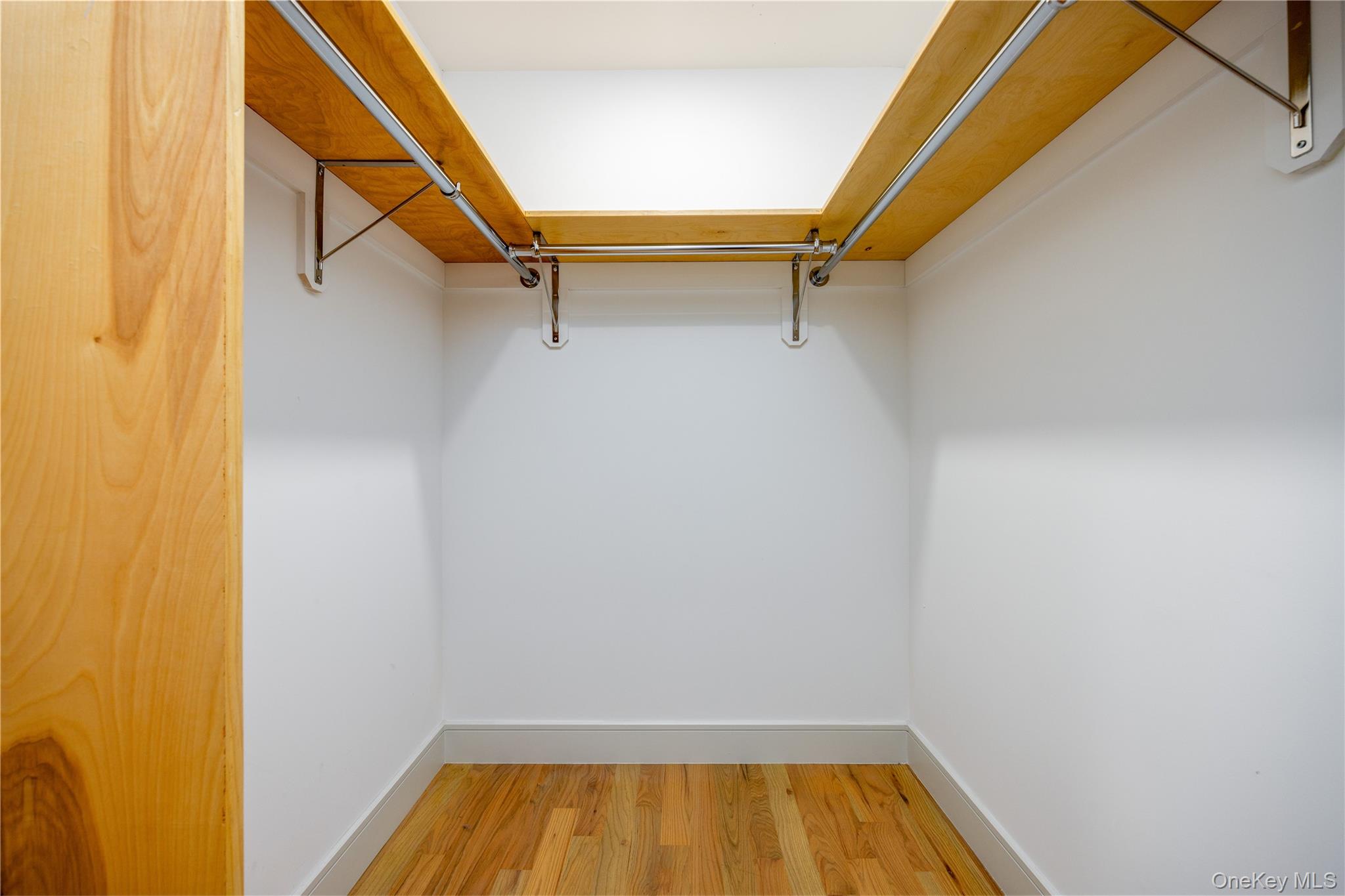 1 Victoria Lane – For Rent photo 14