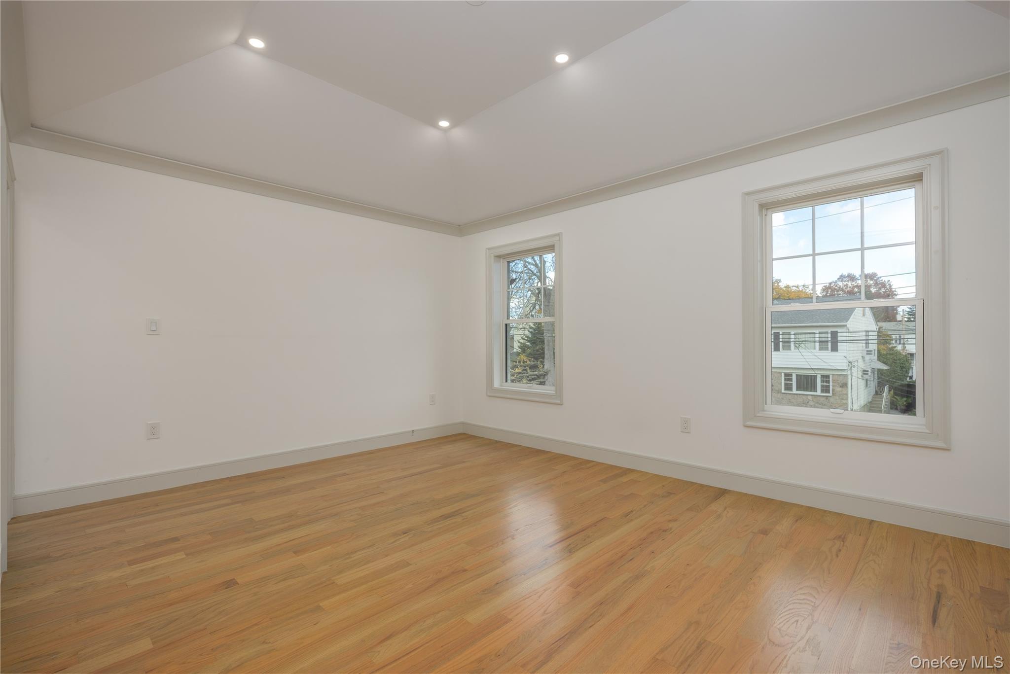 1 Victoria Lane – For Rent photo 13