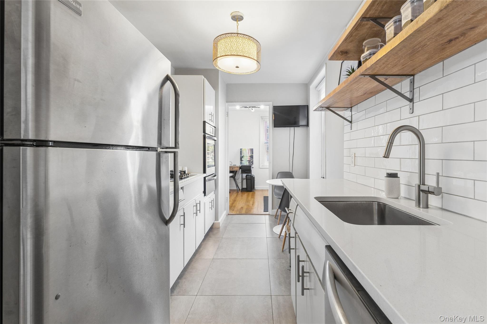 18-40 211th Street, Unit 3J photo 6