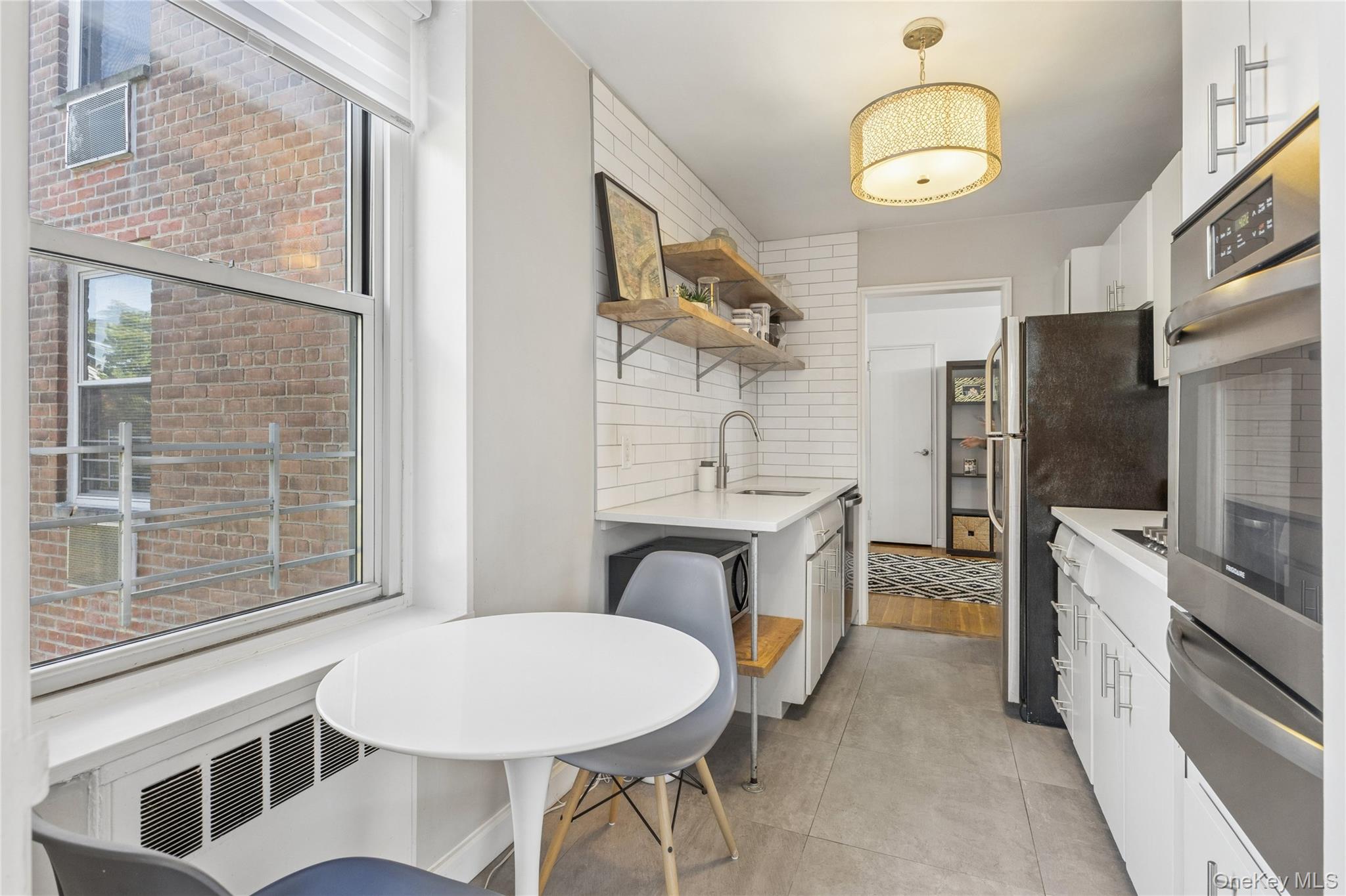 18-40 211th Street, Unit 3J photo 7