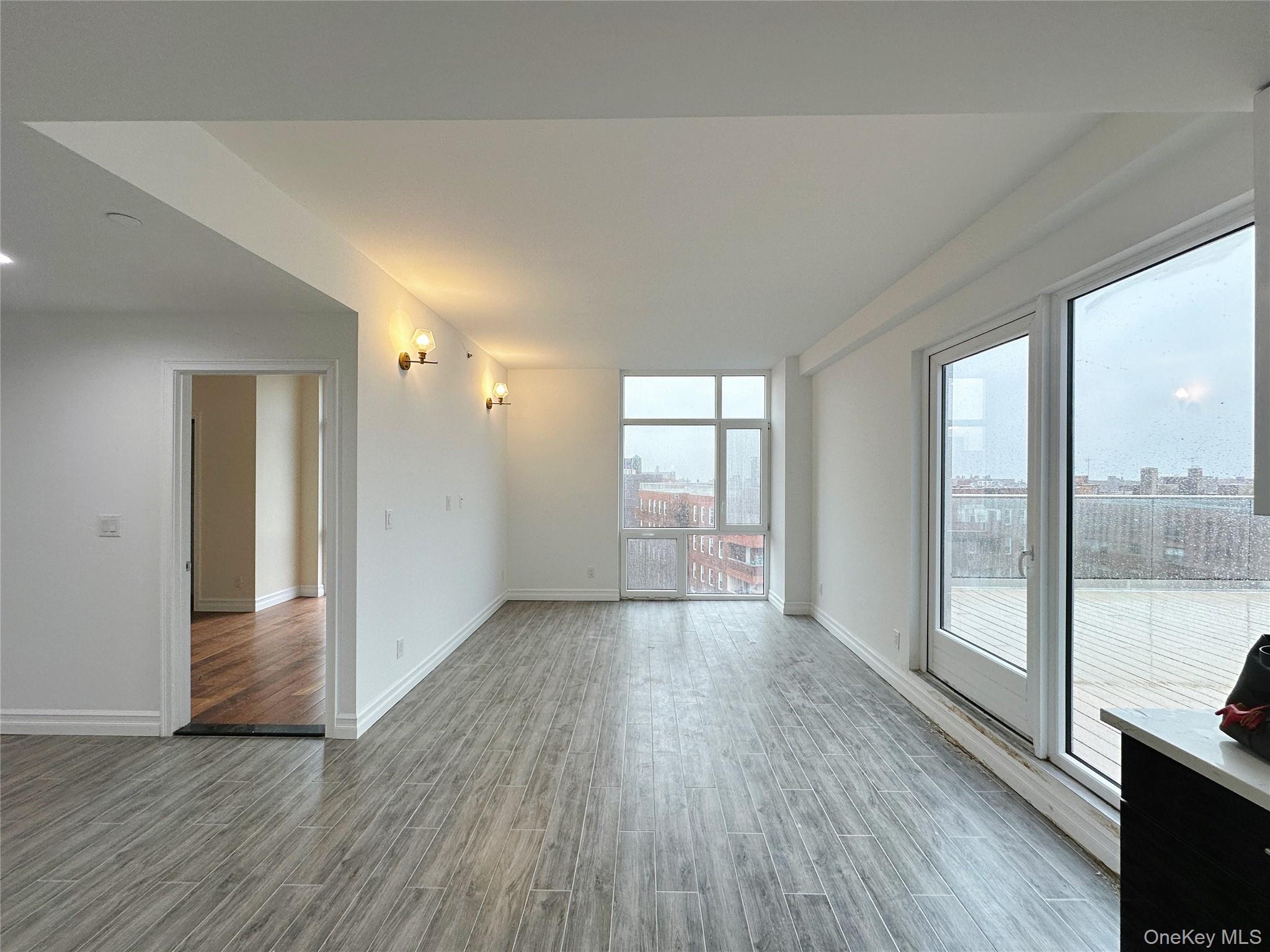 65-18 Austin Street, Unit 8B photo 5