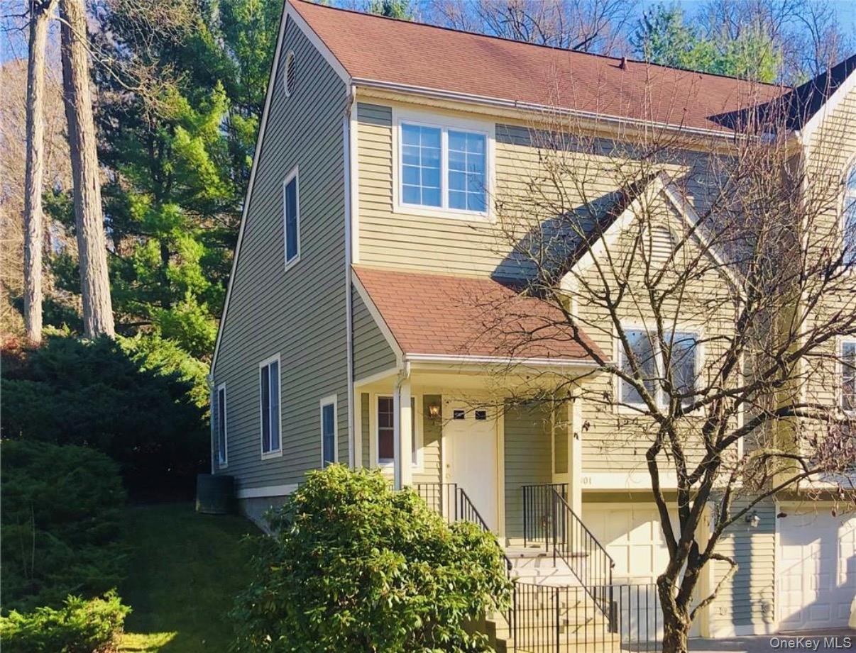301 Kensington Way – For Rent photo 2