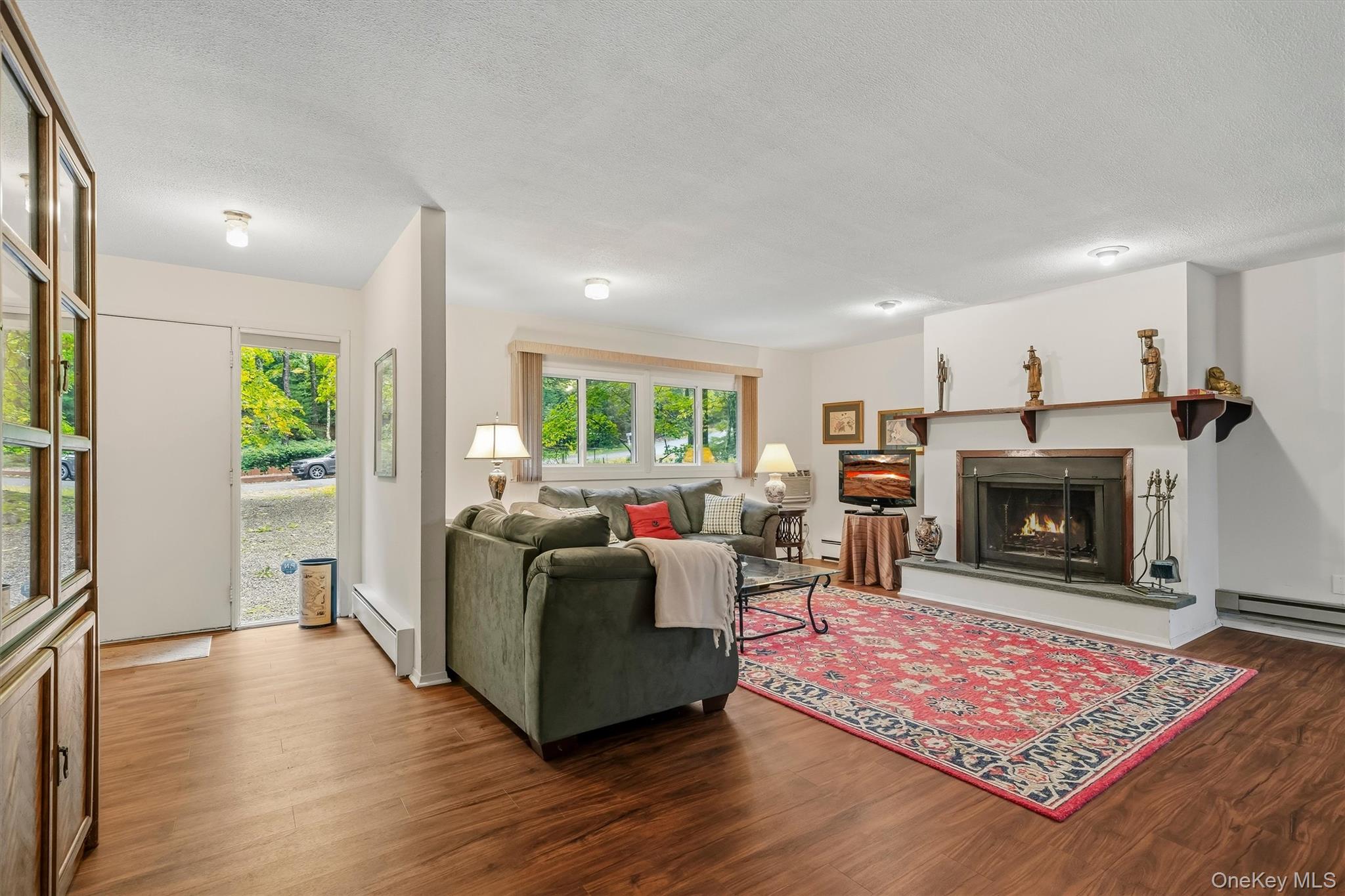 14 Essex Street – For Sale photo 9