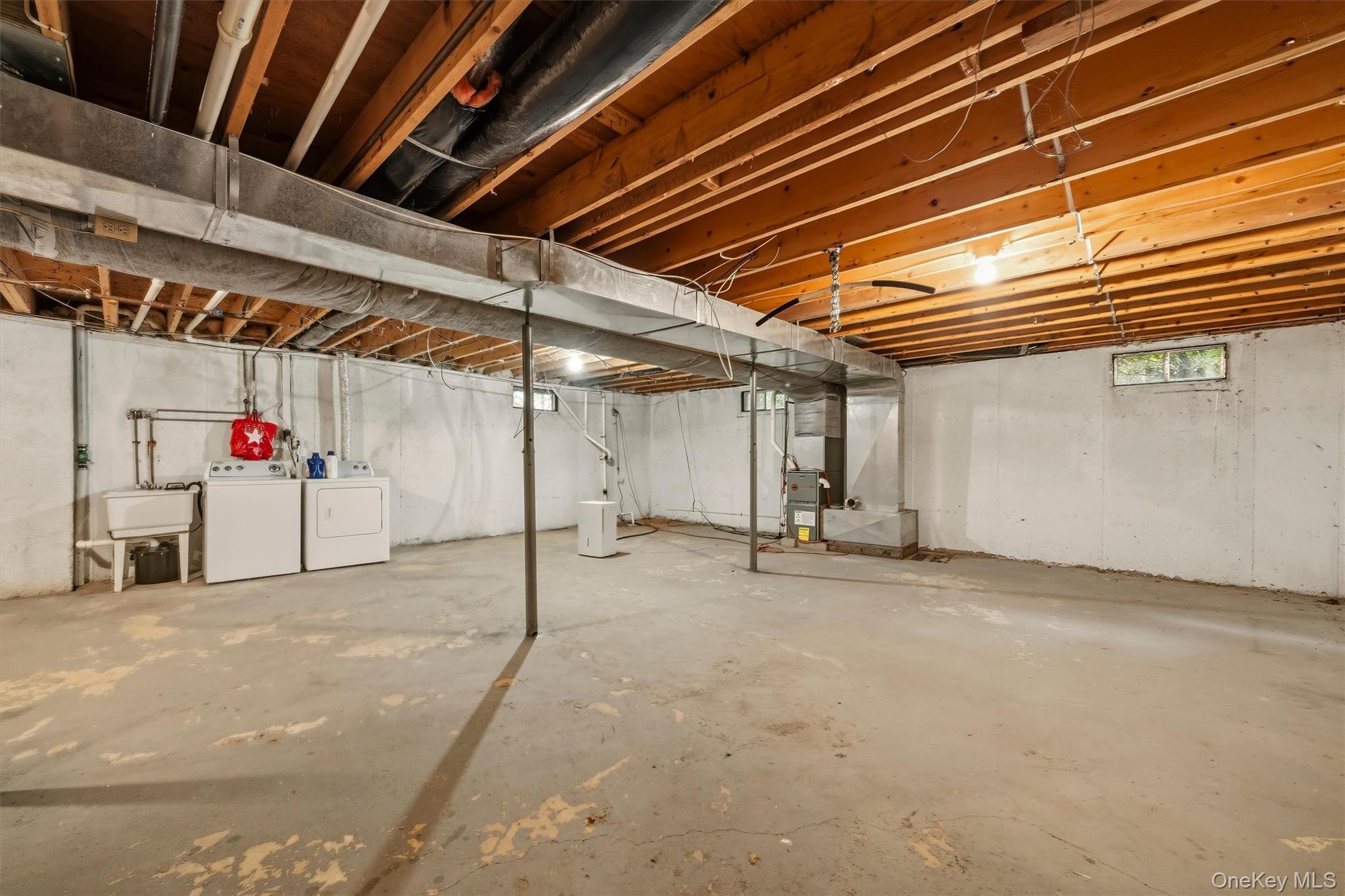 14 Essex Street – For Sale photo 31